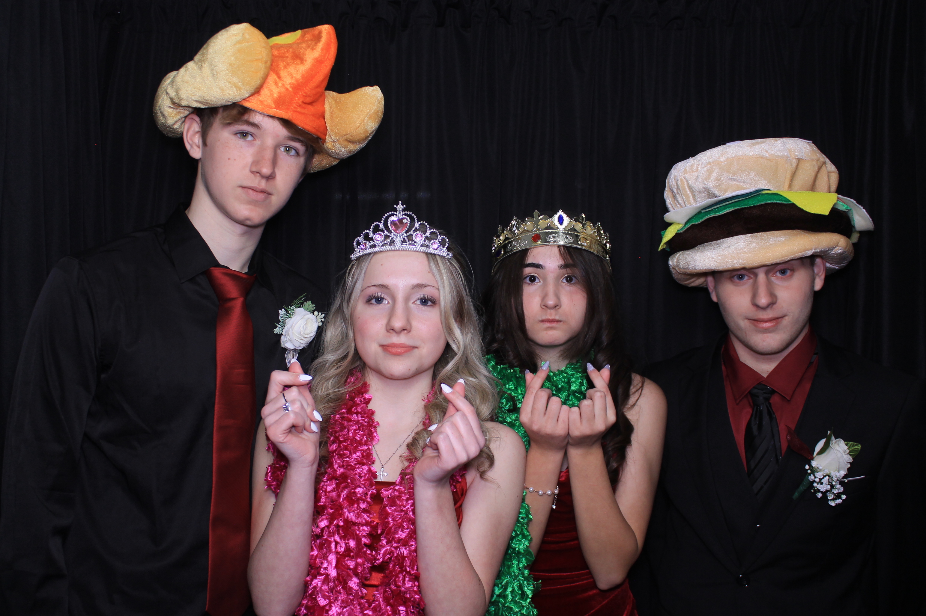 Middletown Christian HOCO | View more photos from the event at gallery.photoboothcincy.com/u/PhotoBoothCincy/Middletown-Christian-HOCO