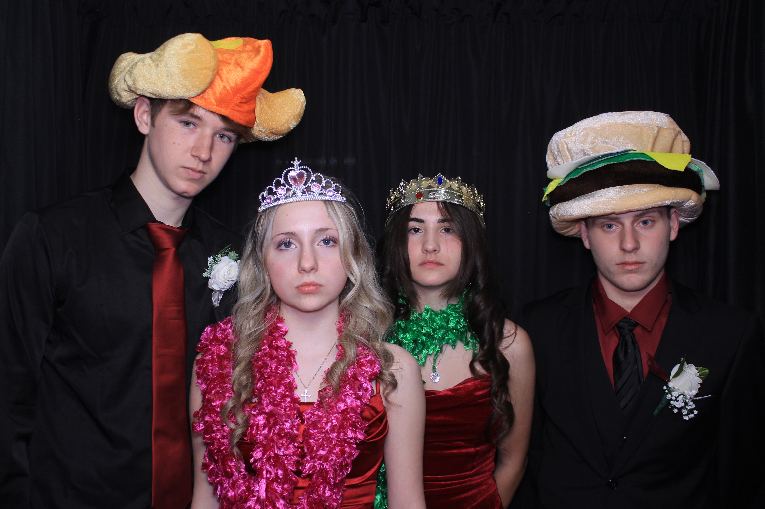 Middletown Christian HOCO | View more photos from the event at gallery.photoboothcincy.com/u/PhotoBoothCincy/Middletown-Christian-HOCO