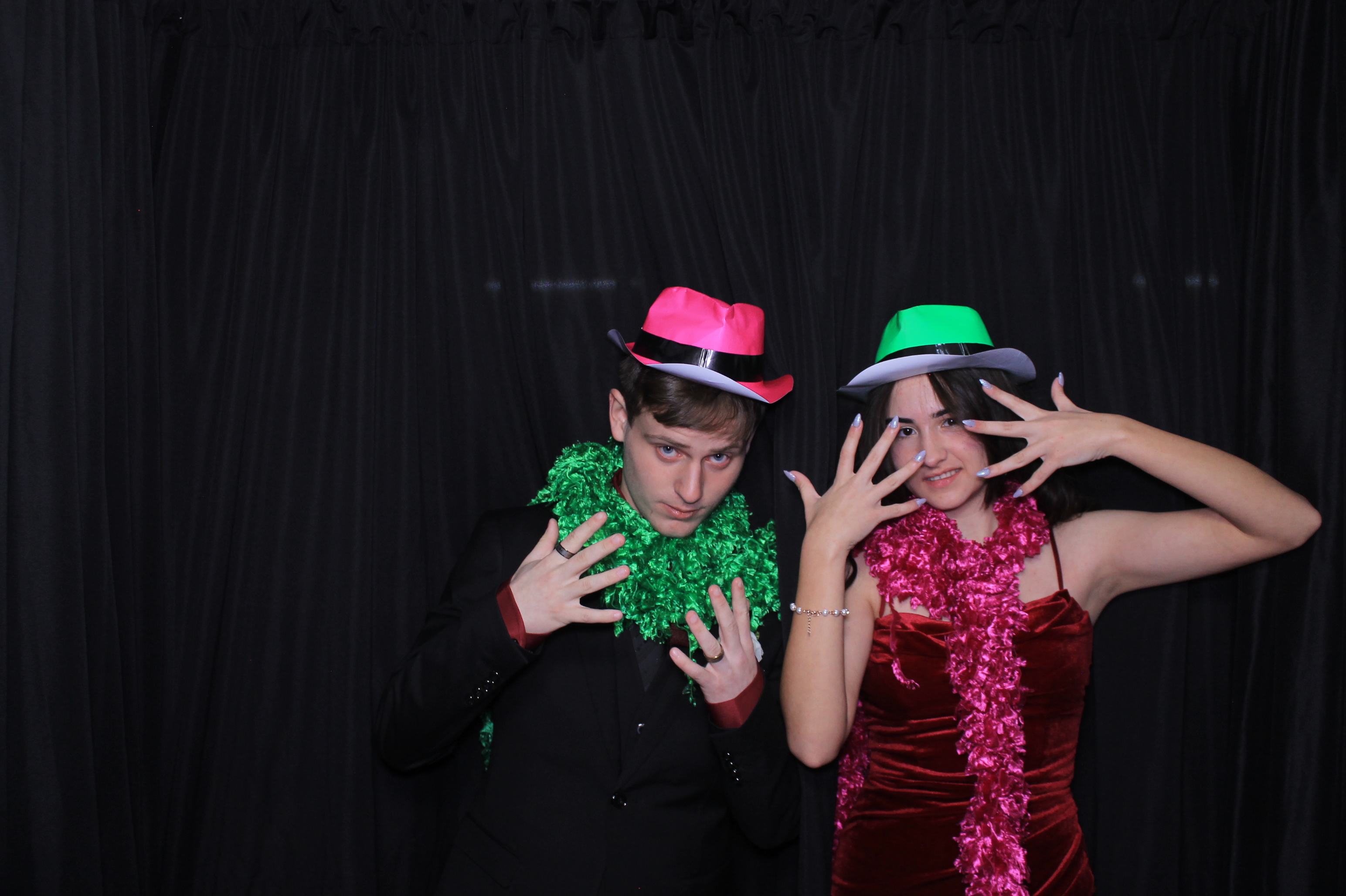 Middletown Christian HOCO | View more photos from the event at gallery.photoboothcincy.com/u/PhotoBoothCincy/Middletown-Christian-HOCO