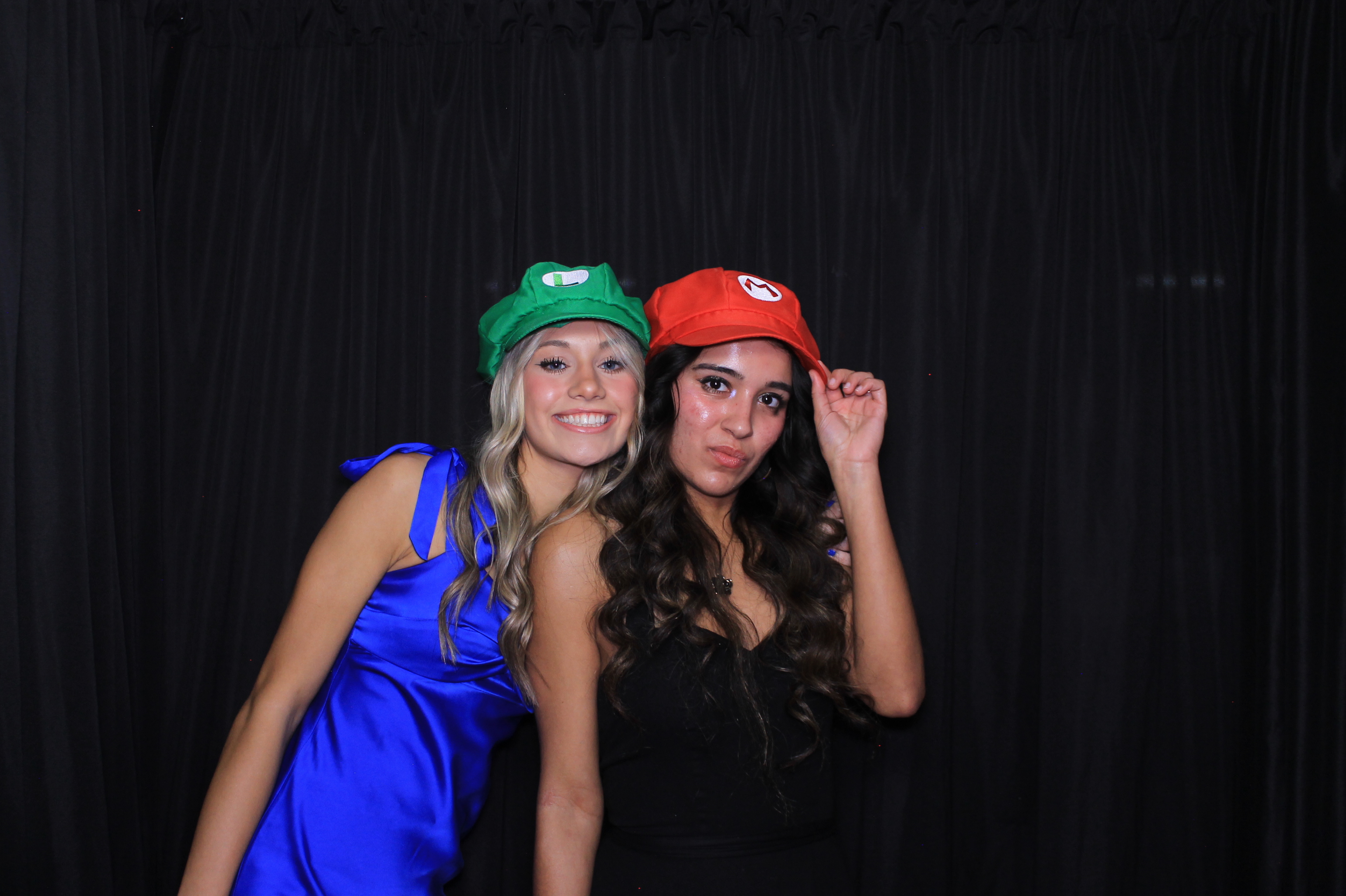Middletown Christian HOCO | View more photos from the event at gallery.photoboothcincy.com/u/PhotoBoothCincy/Middletown-Christian-HOCO