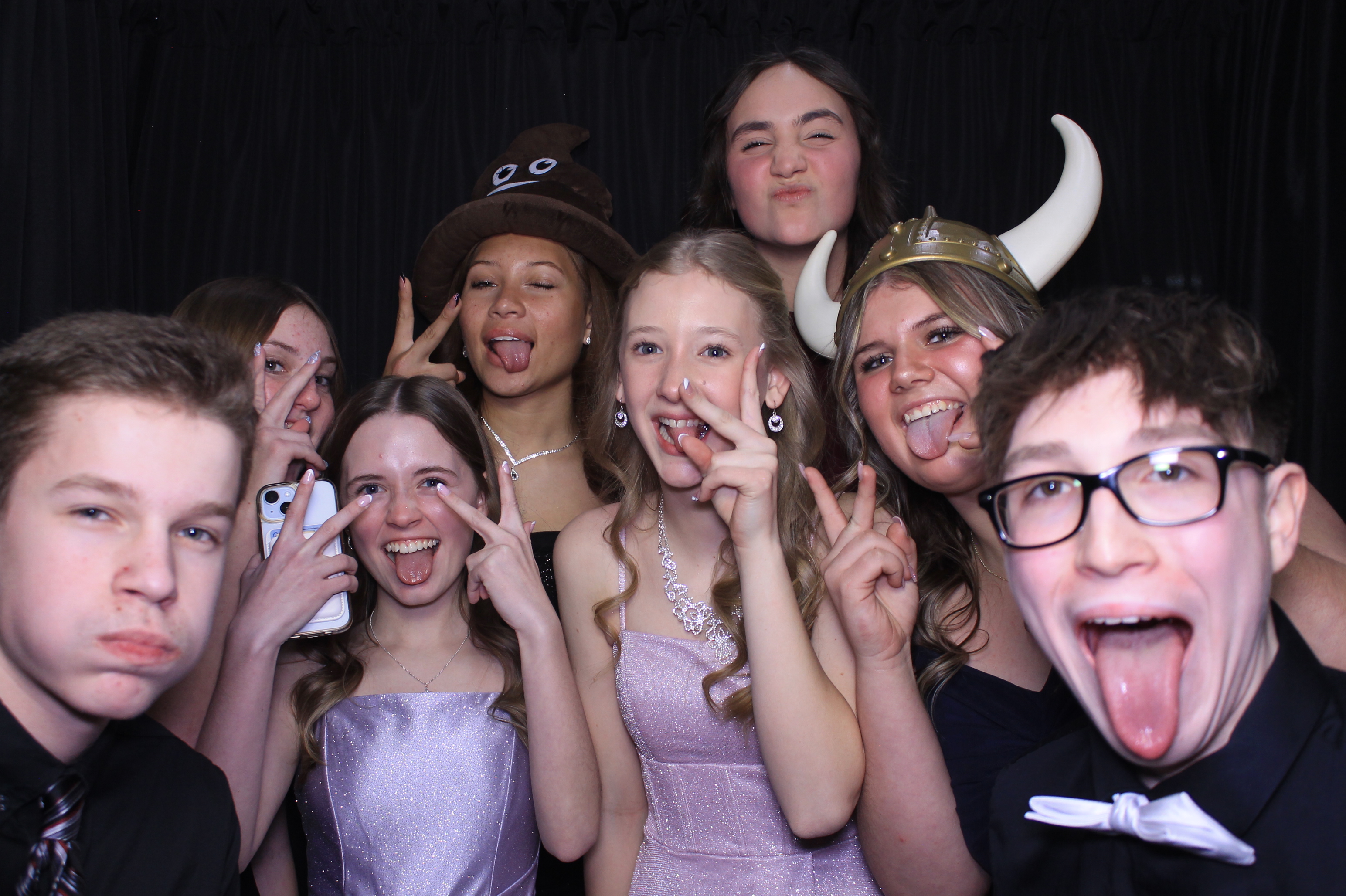 Middletown Christian HOCO | View more photos from the event at gallery.photoboothcincy.com/u/PhotoBoothCincy/Middletown-Christian-HOCO