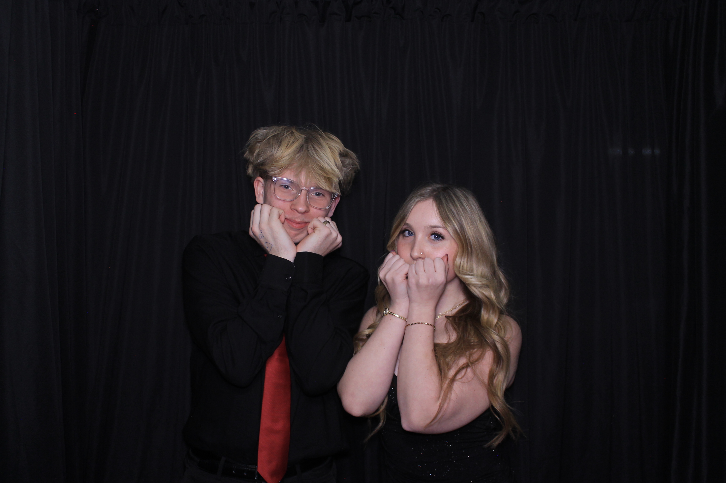 Middletown Christian HOCO | View more photos from the event at gallery.photoboothcincy.com/u/PhotoBoothCincy/Middletown-Christian-HOCO