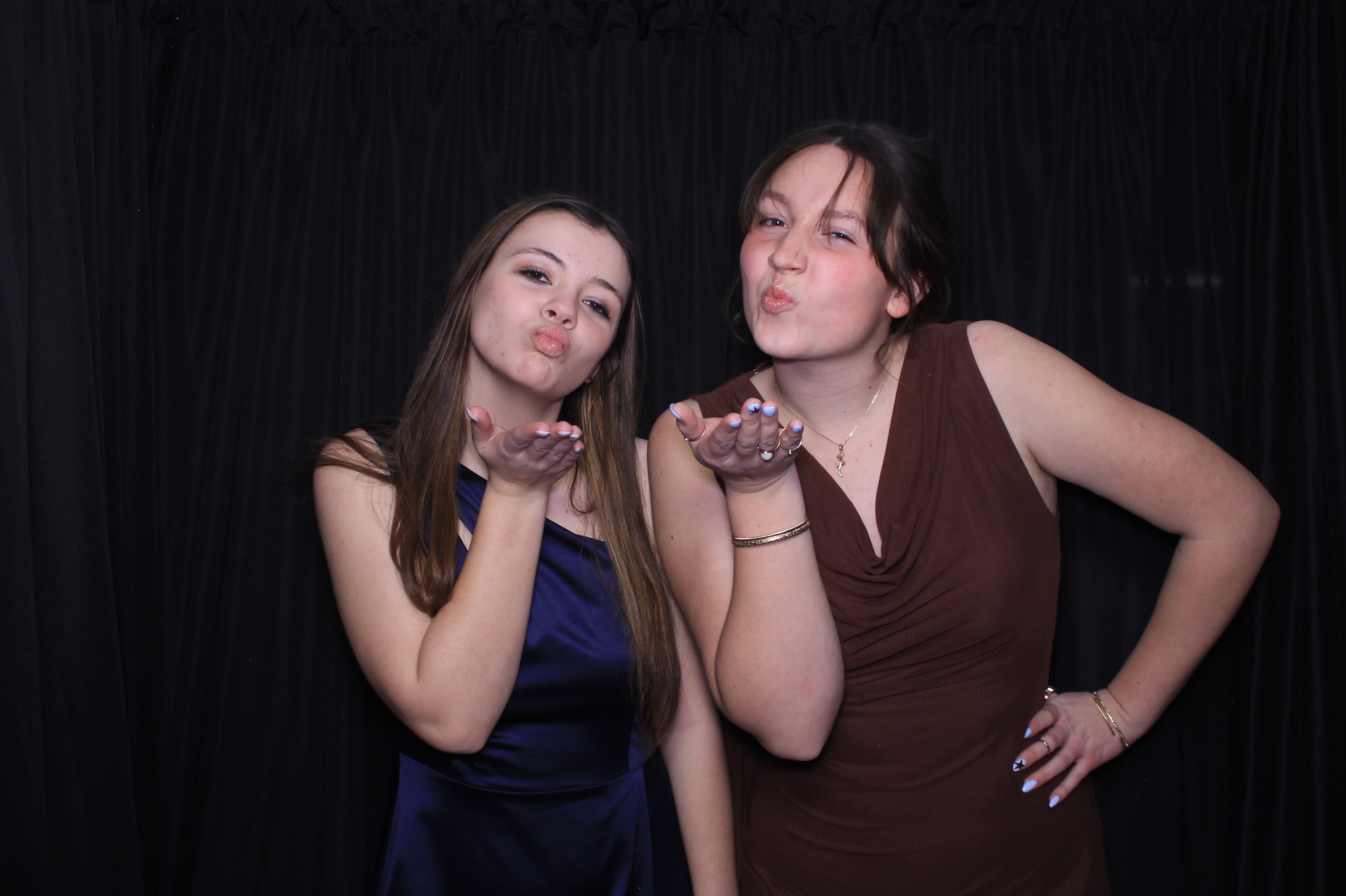 Middletown Christian HOCO | View more photos from the event at gallery.photoboothcincy.com/u/PhotoBoothCincy/Middletown-Christian-HOCO