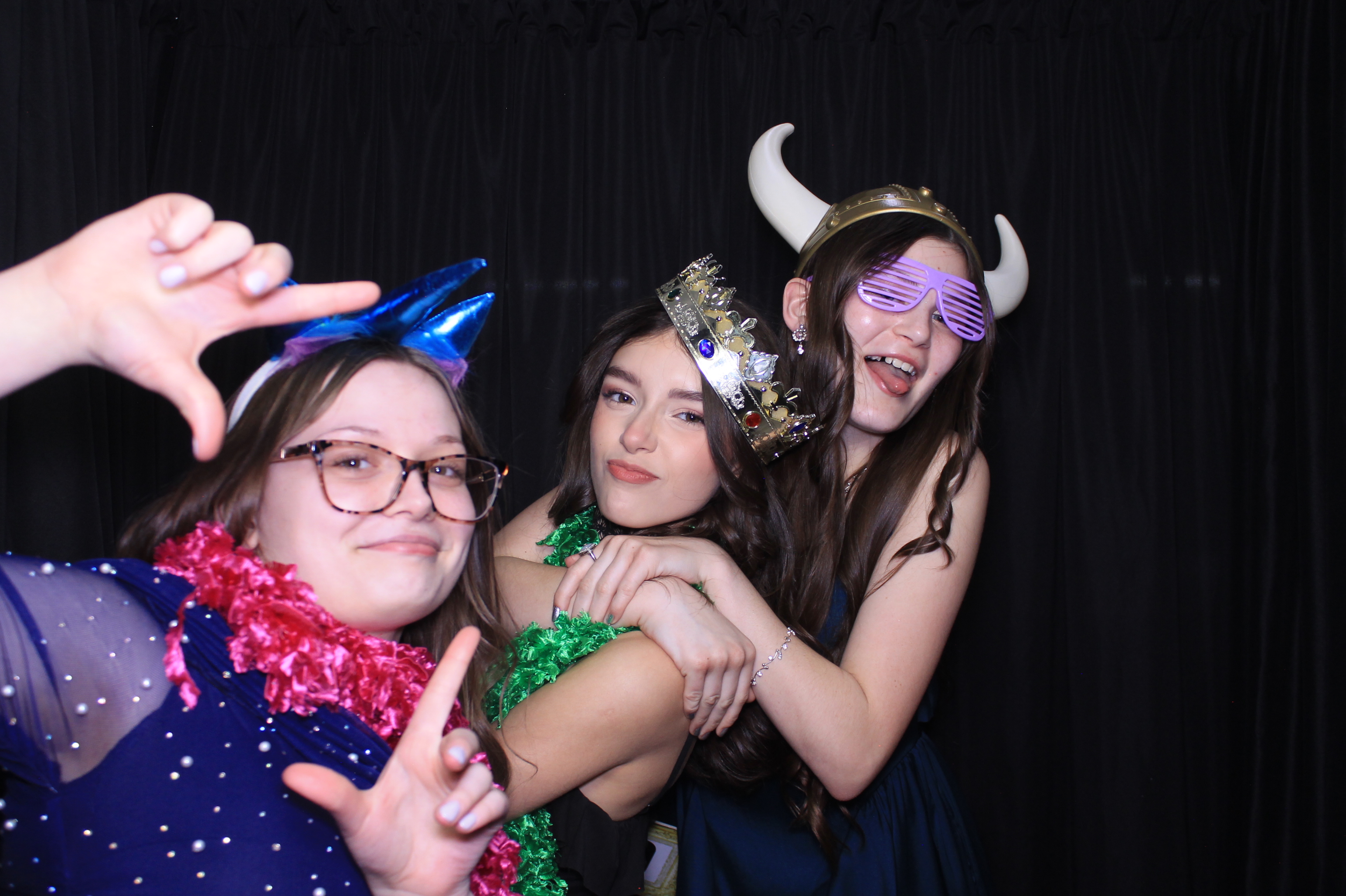 Middletown Christian HOCO | View more photos from the event at gallery.photoboothcincy.com/u/PhotoBoothCincy/Middletown-Christian-HOCO