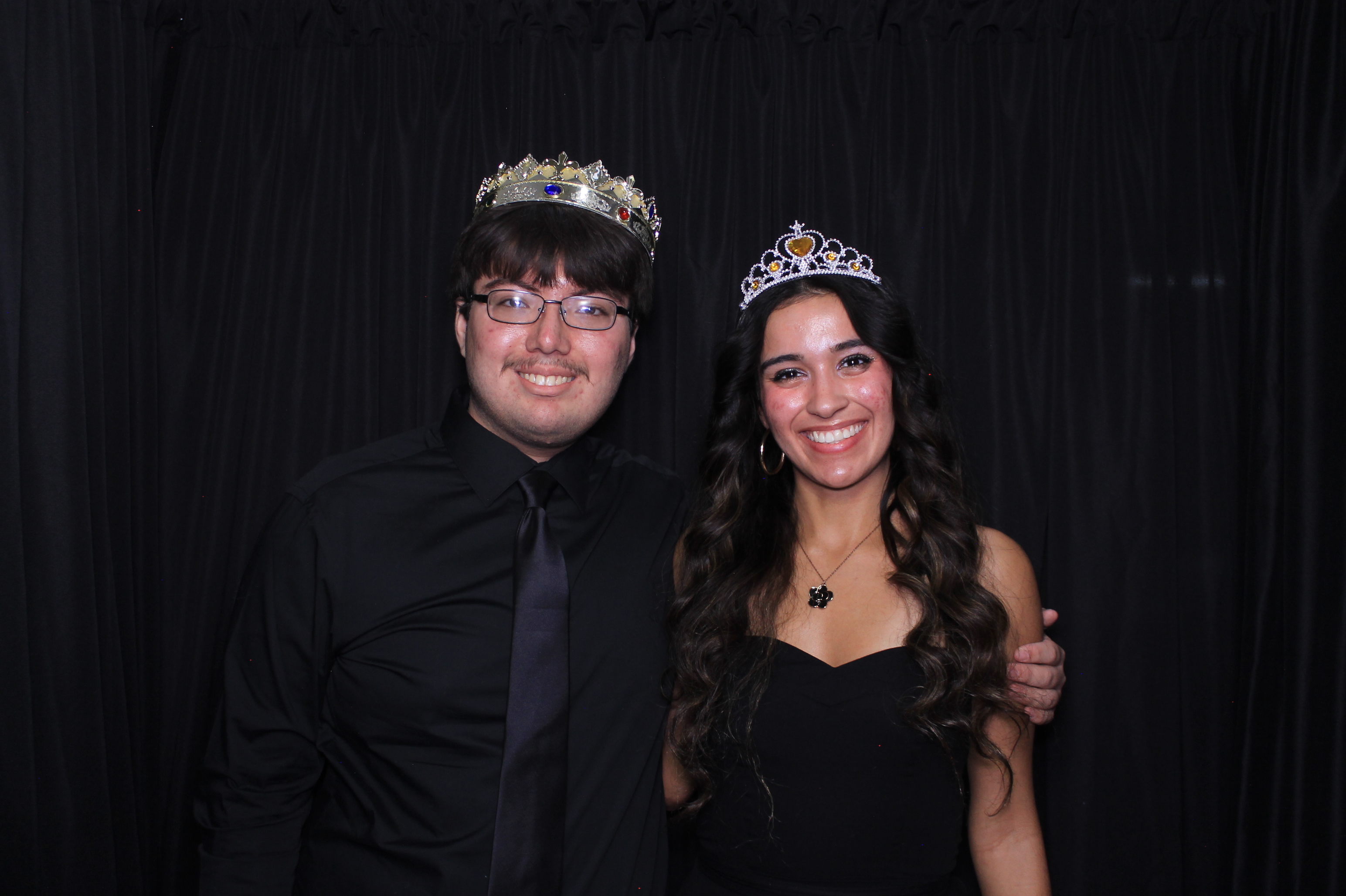 Middletown Christian HOCO | View more photos from the event at gallery.photoboothcincy.com/u/PhotoBoothCincy/Middletown-Christian-HOCO