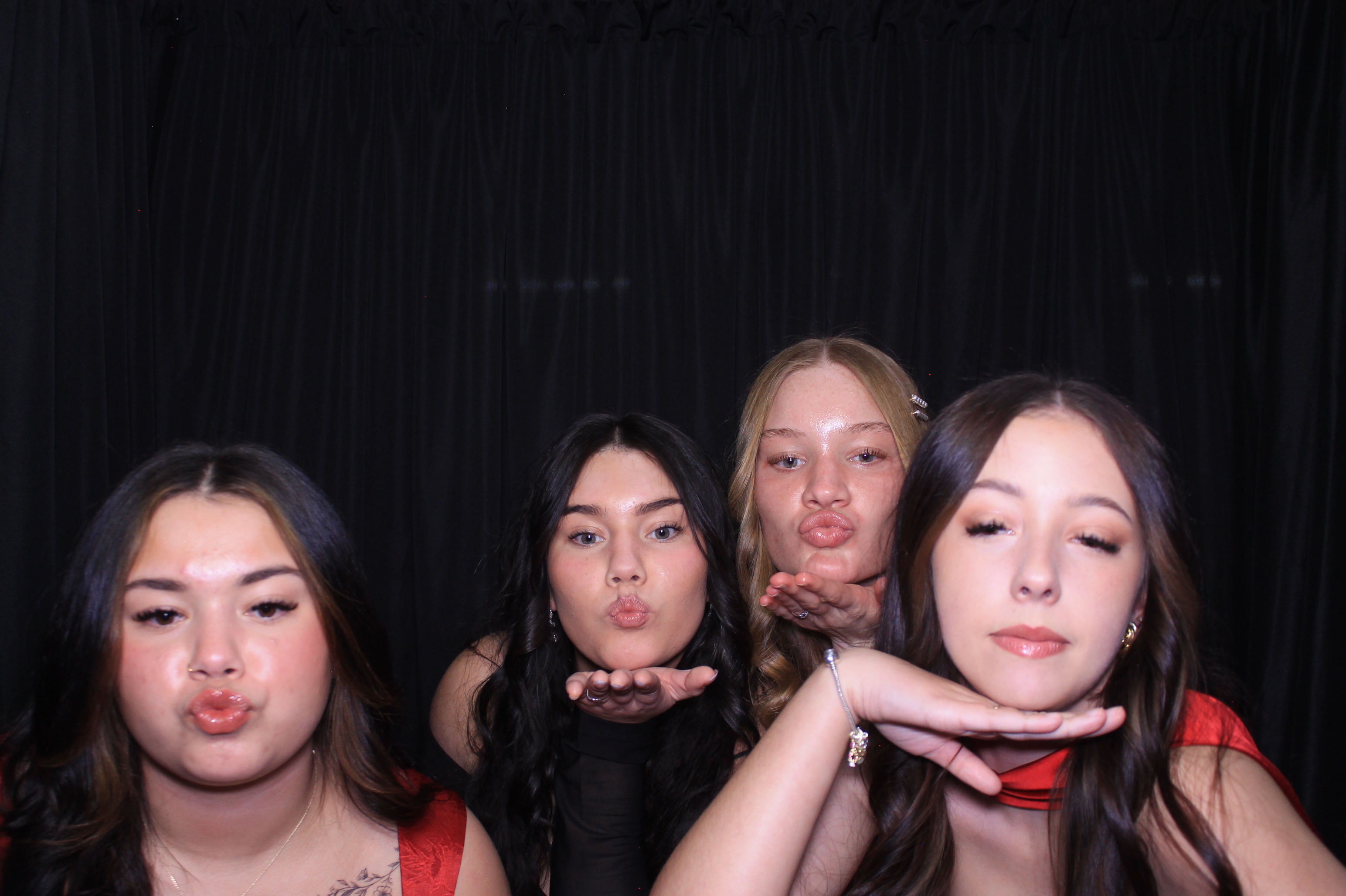Middletown Christian HOCO | View more photos from the event at gallery.photoboothcincy.com/u/PhotoBoothCincy/Middletown-Christian-HOCO