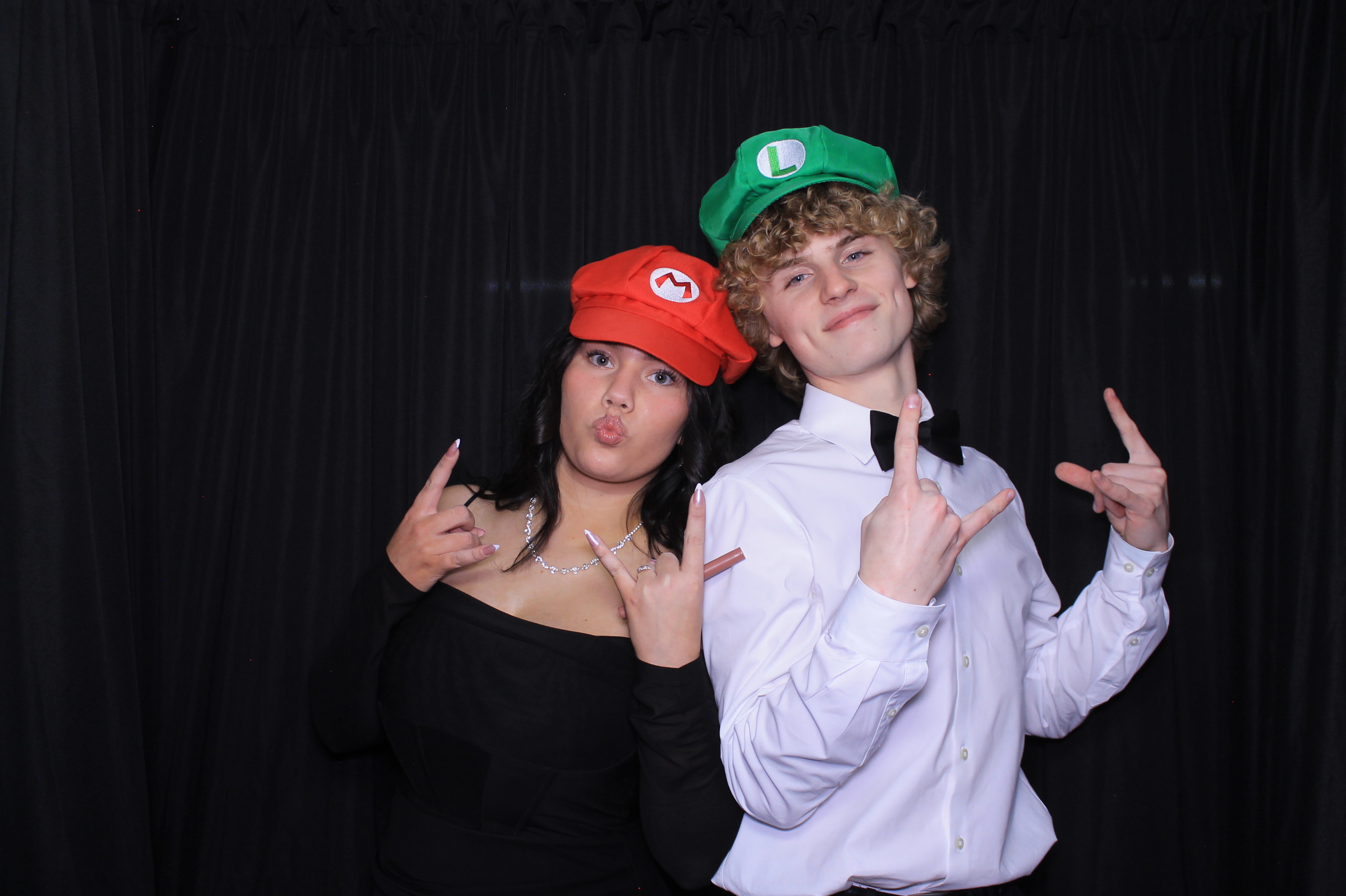 Middletown Christian HOCO | View more photos from the event at gallery.photoboothcincy.com/u/PhotoBoothCincy/Middletown-Christian-HOCO