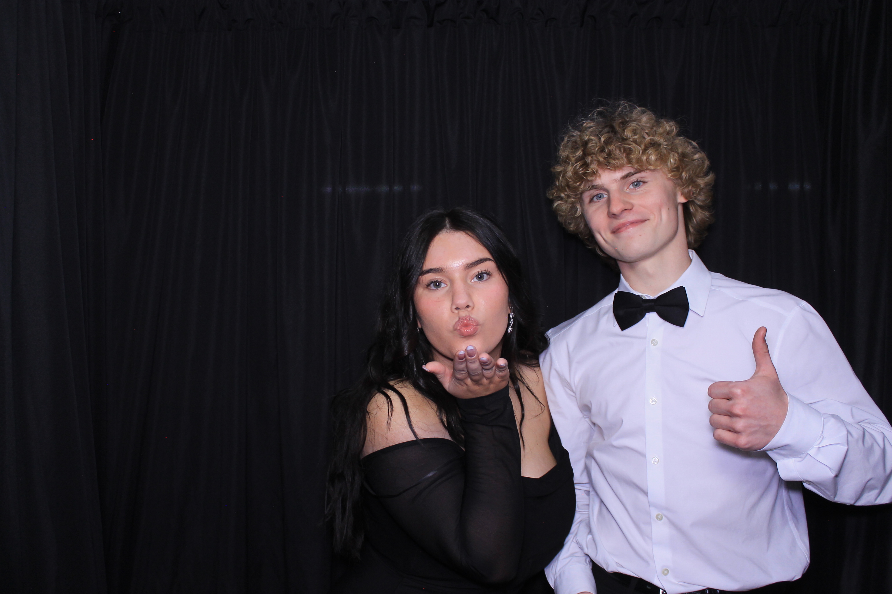 Middletown Christian HOCO | View more photos from the event at gallery.photoboothcincy.com/u/PhotoBoothCincy/Middletown-Christian-HOCO