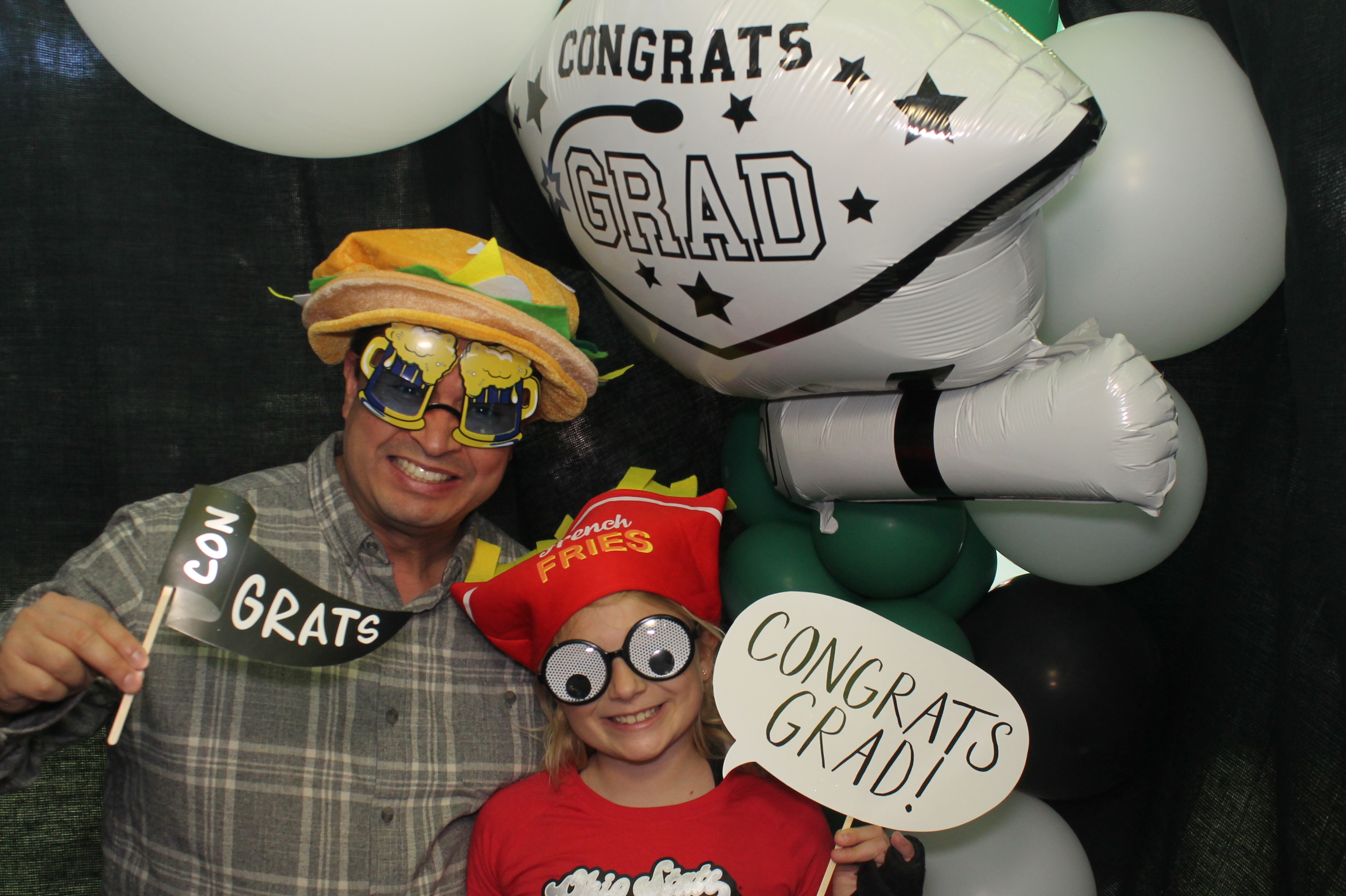 Mitchell's Grad Party | View more photos from the event at gallery.photoboothcincy.com/u/PhotoBoothCincy/Mitchells-Grad-Party