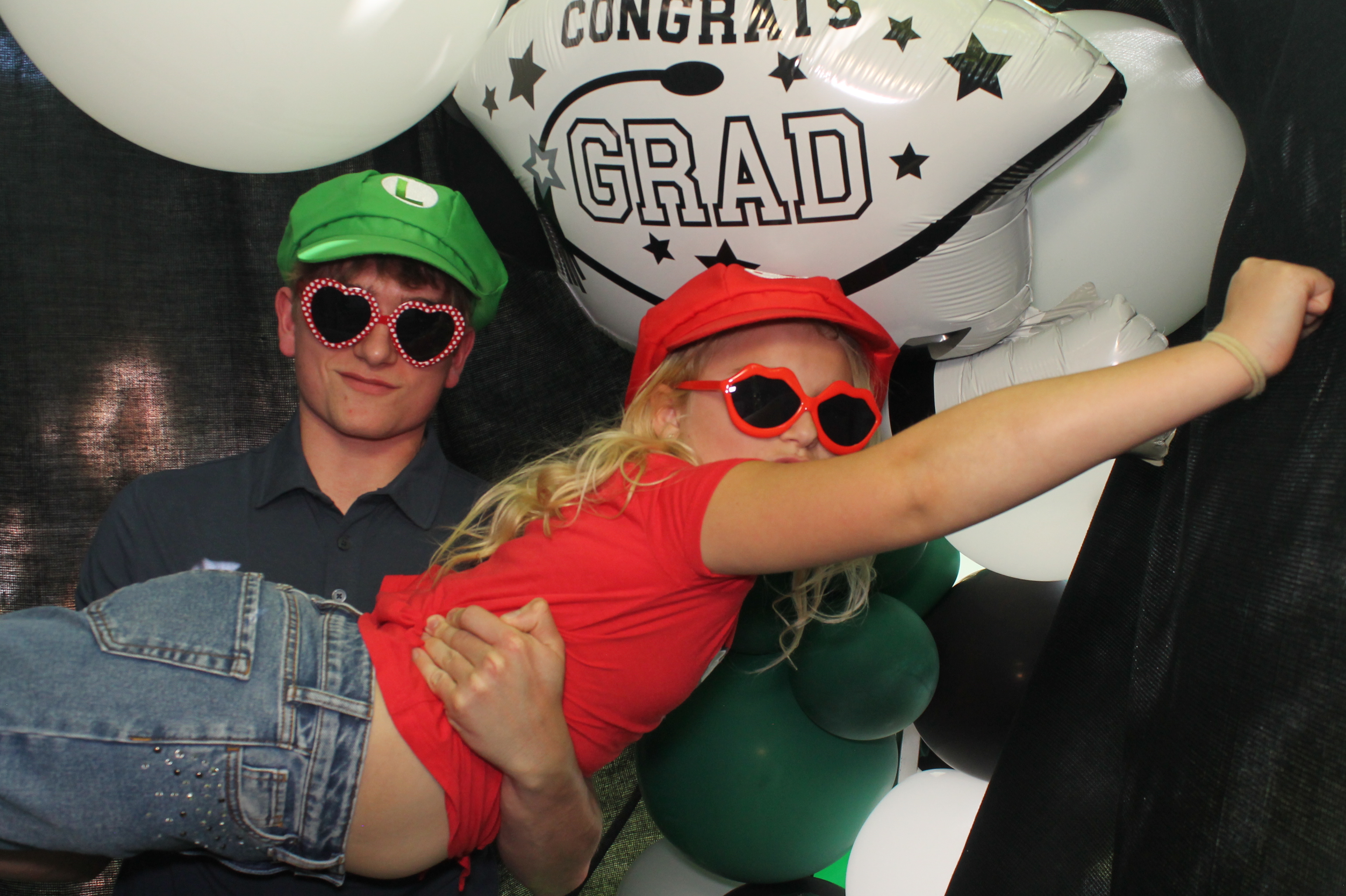 Mitchell's Grad Party | View more photos from the event at gallery.photoboothcincy.com/u/PhotoBoothCincy/Mitchells-Grad-Party