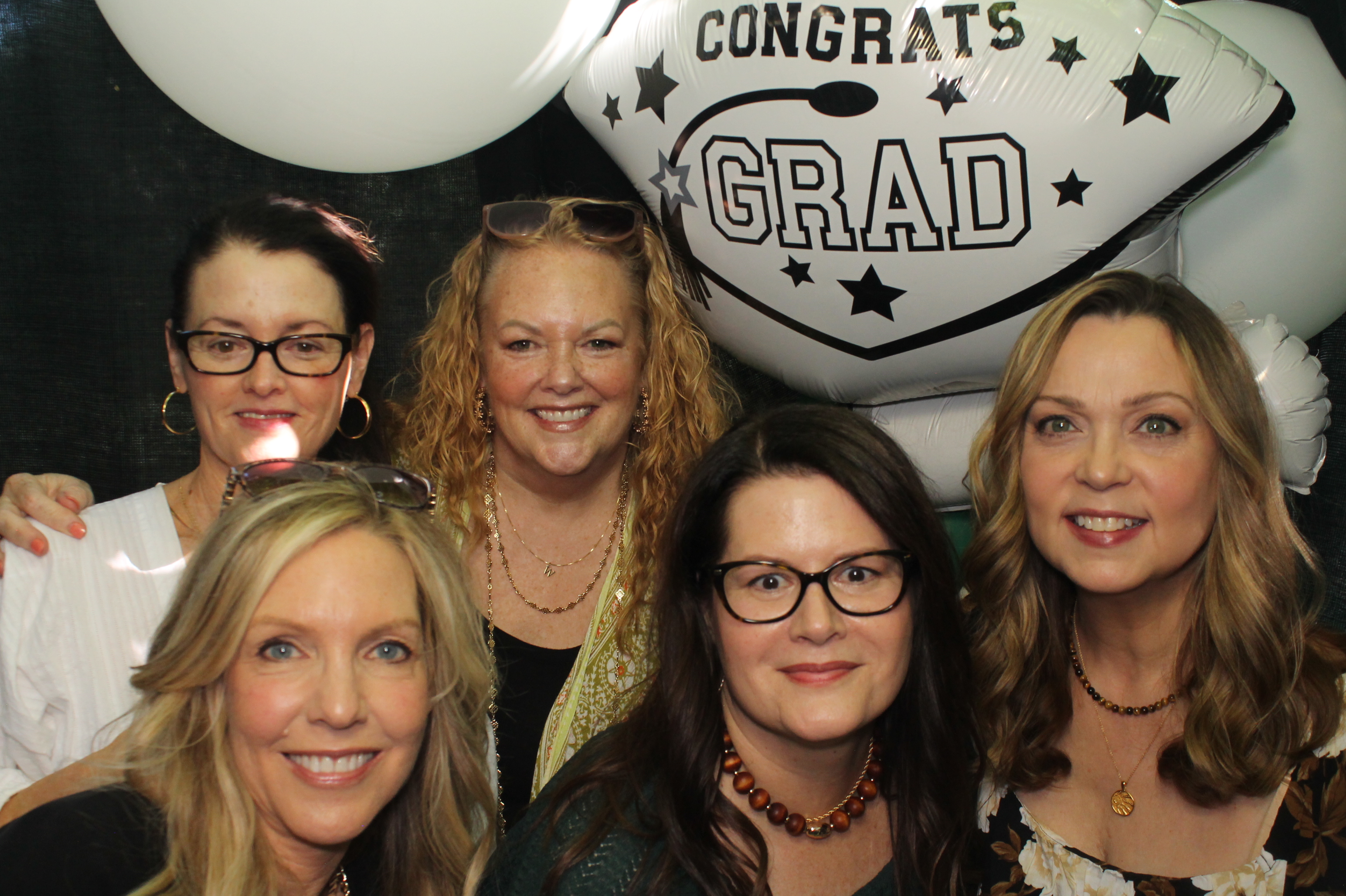 Mitchell's Grad Party | View more photos from the event at gallery.photoboothcincy.com/u/PhotoBoothCincy/Mitchells-Grad-Party
