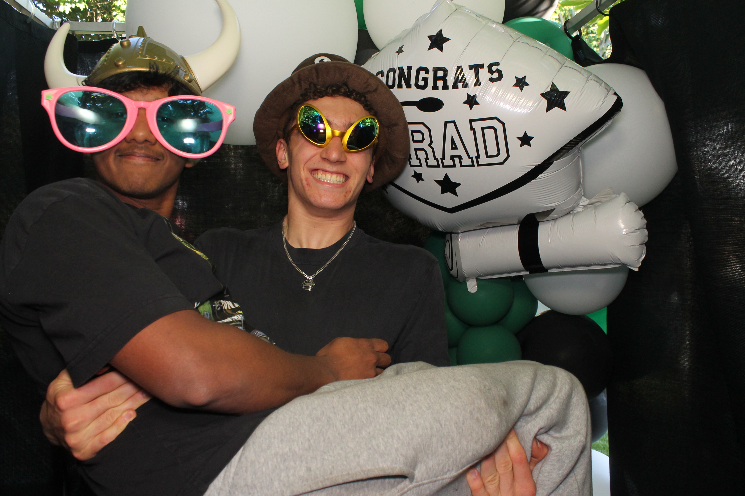 Mitchell's Grad Party | View more photos from the event at gallery.photoboothcincy.com/u/PhotoBoothCincy/Mitchells-Grad-Party