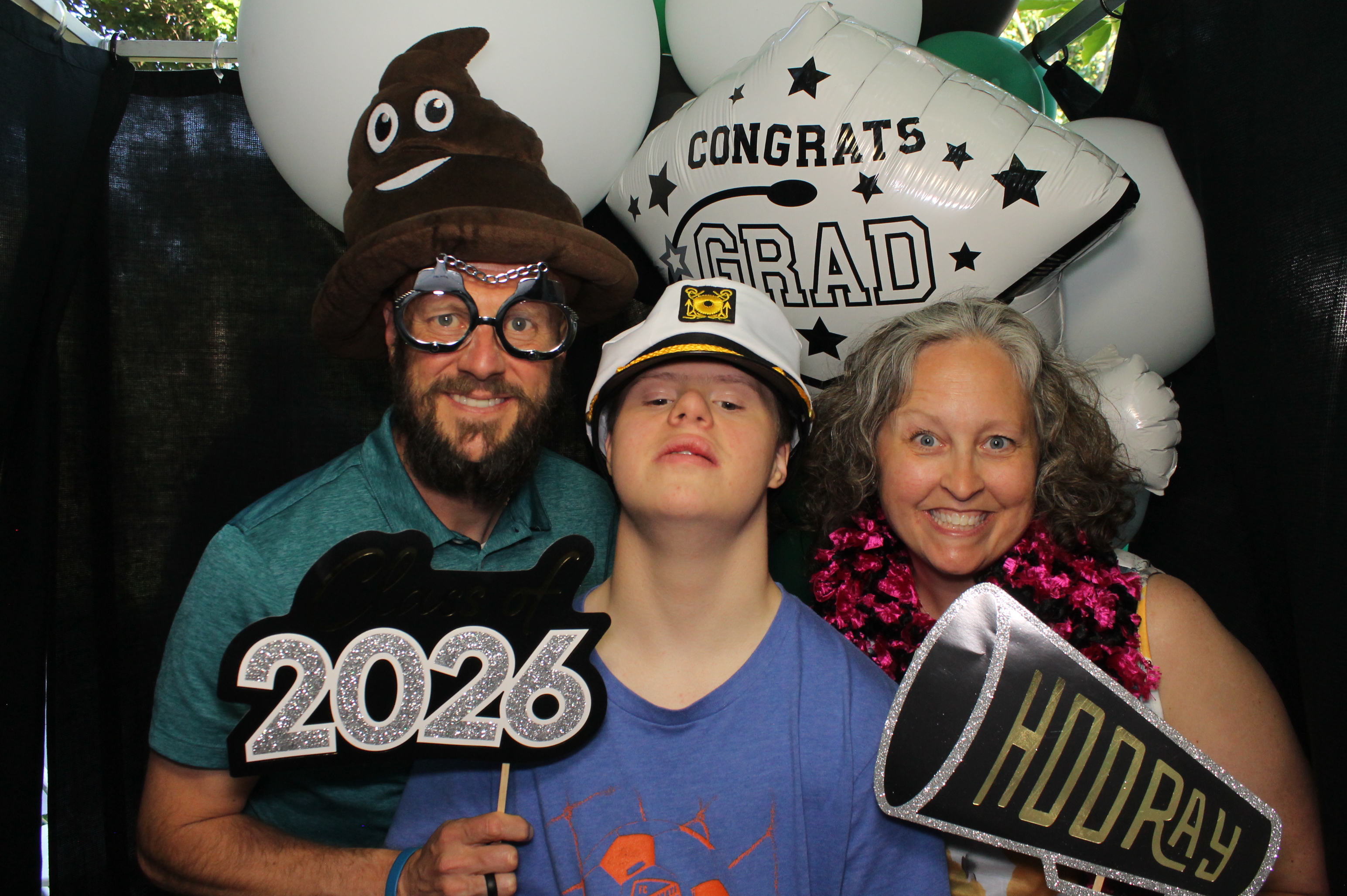 Mitchell's Grad Party | View more photos from the event at gallery.photoboothcincy.com/u/PhotoBoothCincy/Mitchells-Grad-Party