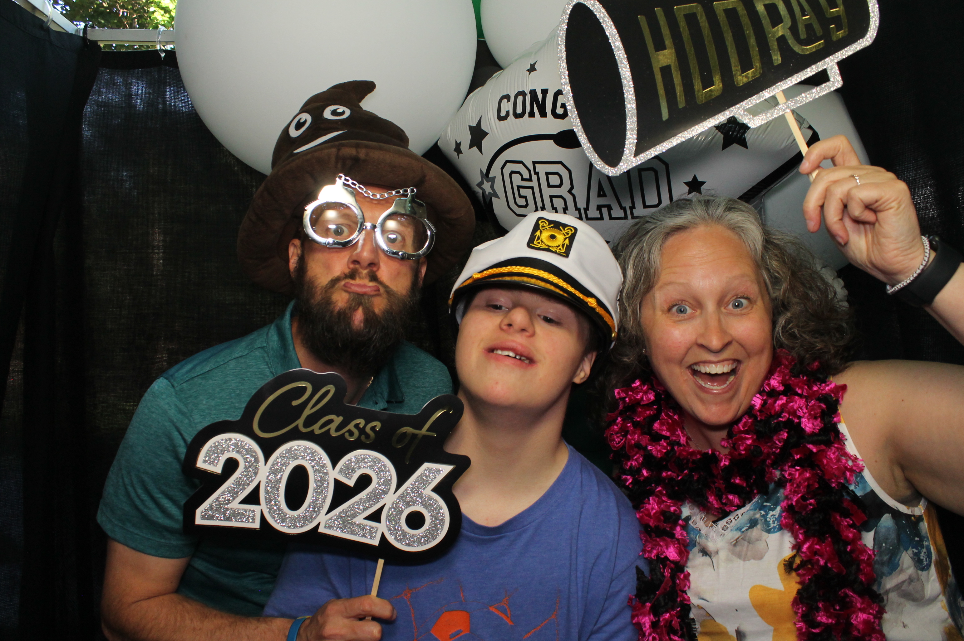 Mitchell's Grad Party | View more photos from the event at gallery.photoboothcincy.com/u/PhotoBoothCincy/Mitchells-Grad-Party