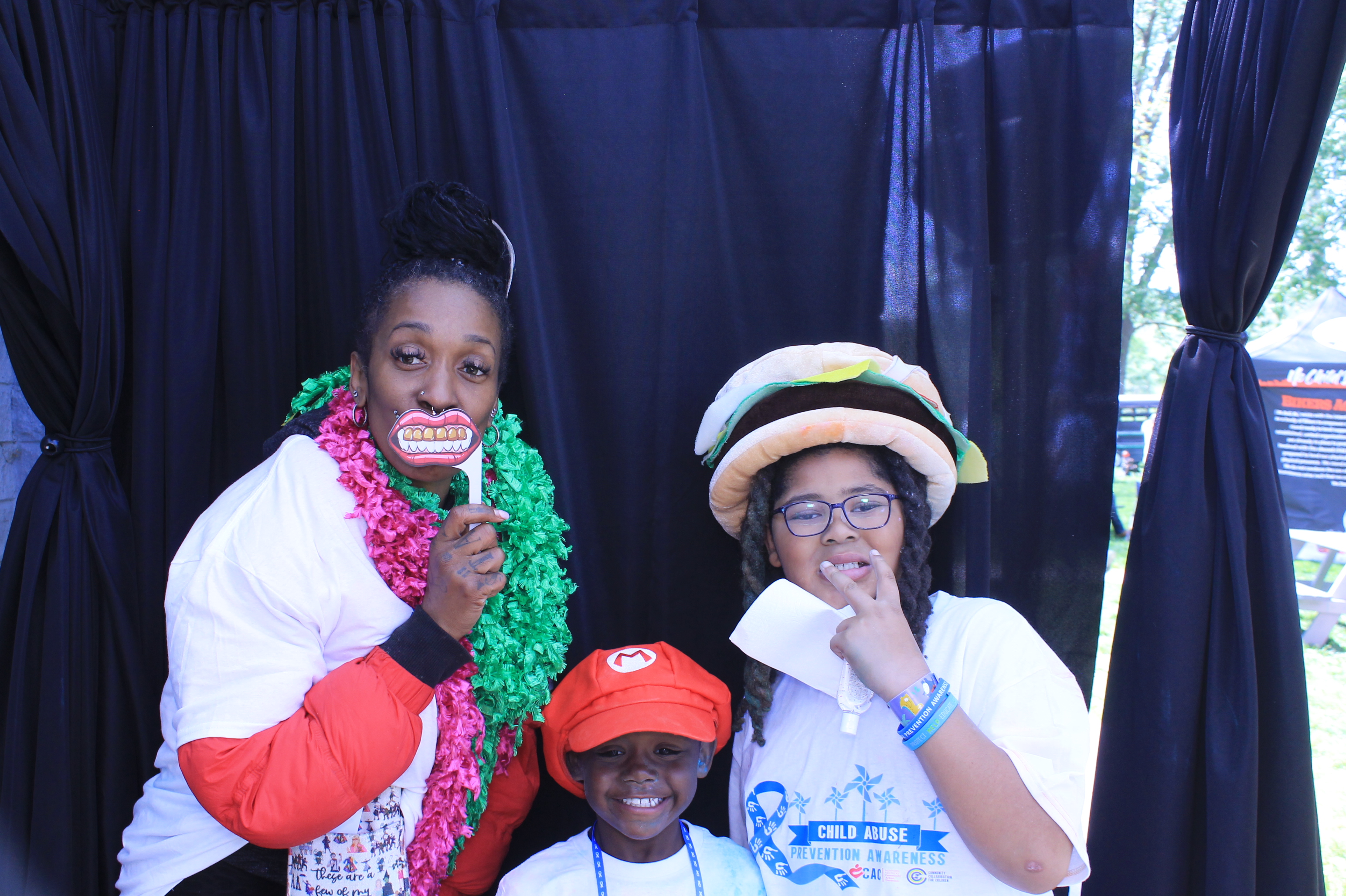 NKCAC's Family Fun Day | View more photos from the event at gallery.photoboothcincy.com/u/PhotoBoothCincy/NKCACs-Family-Fun-Day