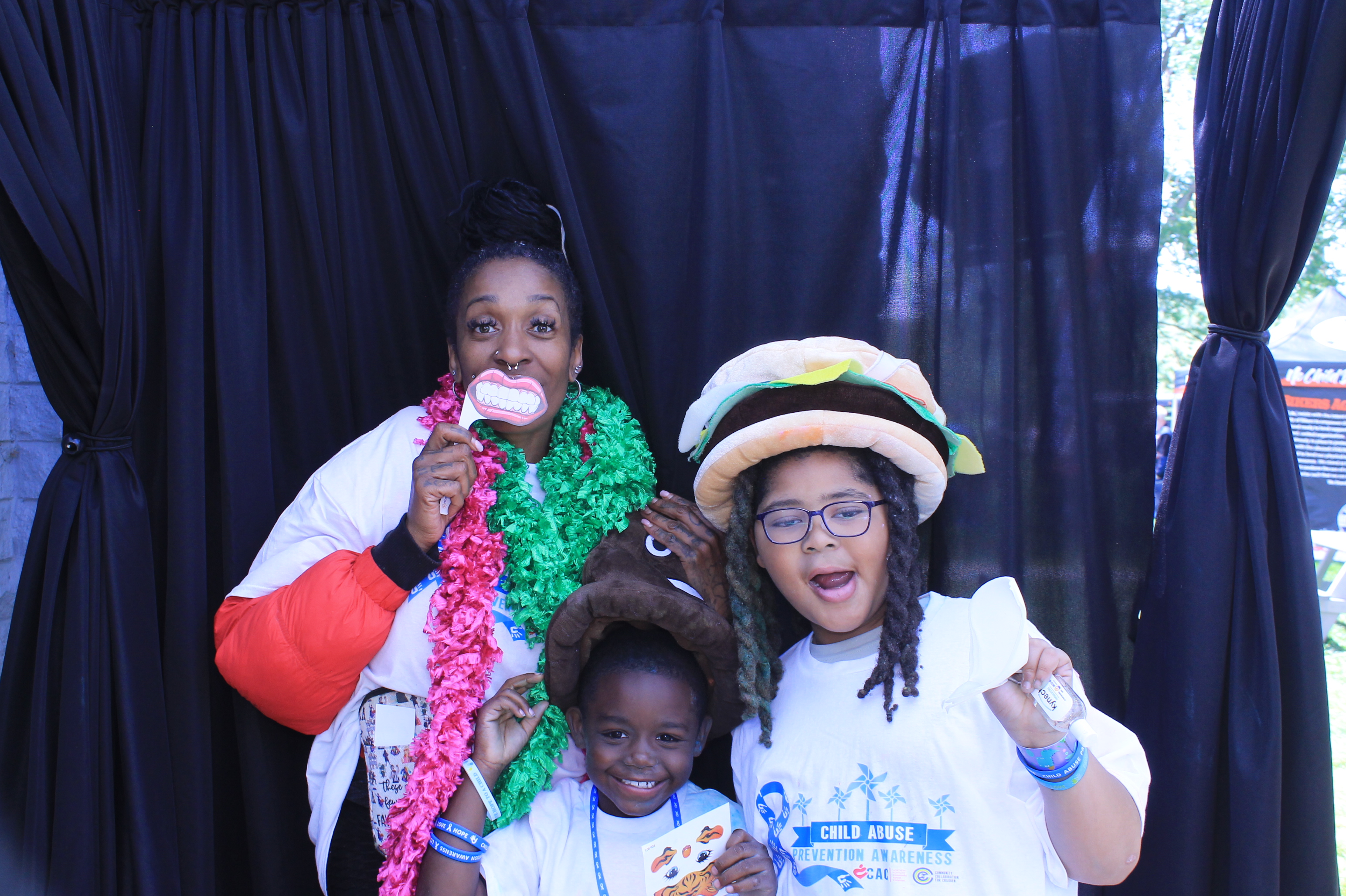 NKCAC's Family Fun Day | View more photos from the event at gallery.photoboothcincy.com/u/PhotoBoothCincy/NKCACs-Family-Fun-Day