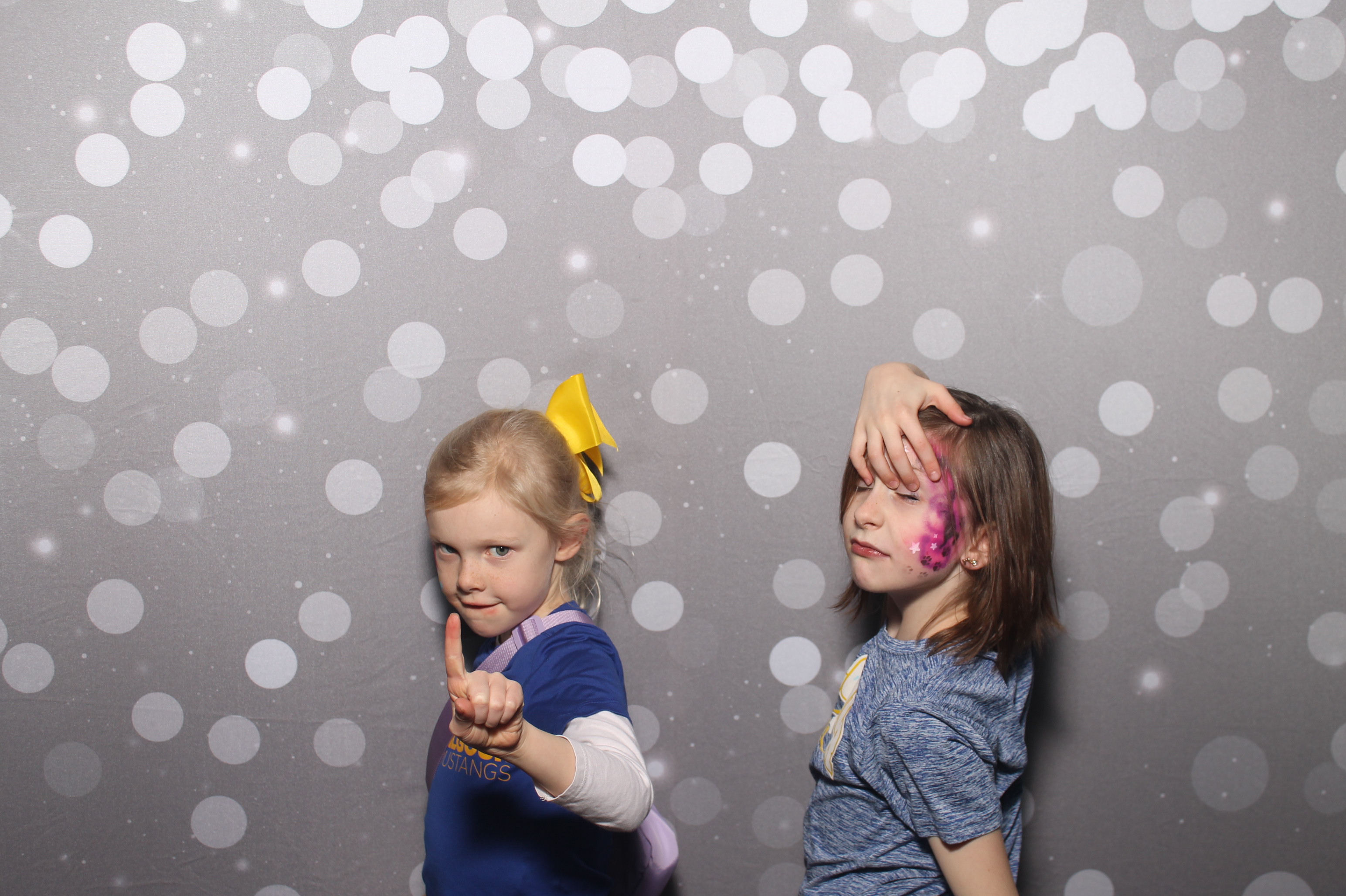 NKU Men's Basketball Kids Club | View more photos from the event at gallery.photoboothcincy.com/u/PhotoBoothCincy/NKU-Mens-Basketball-Kids-Club