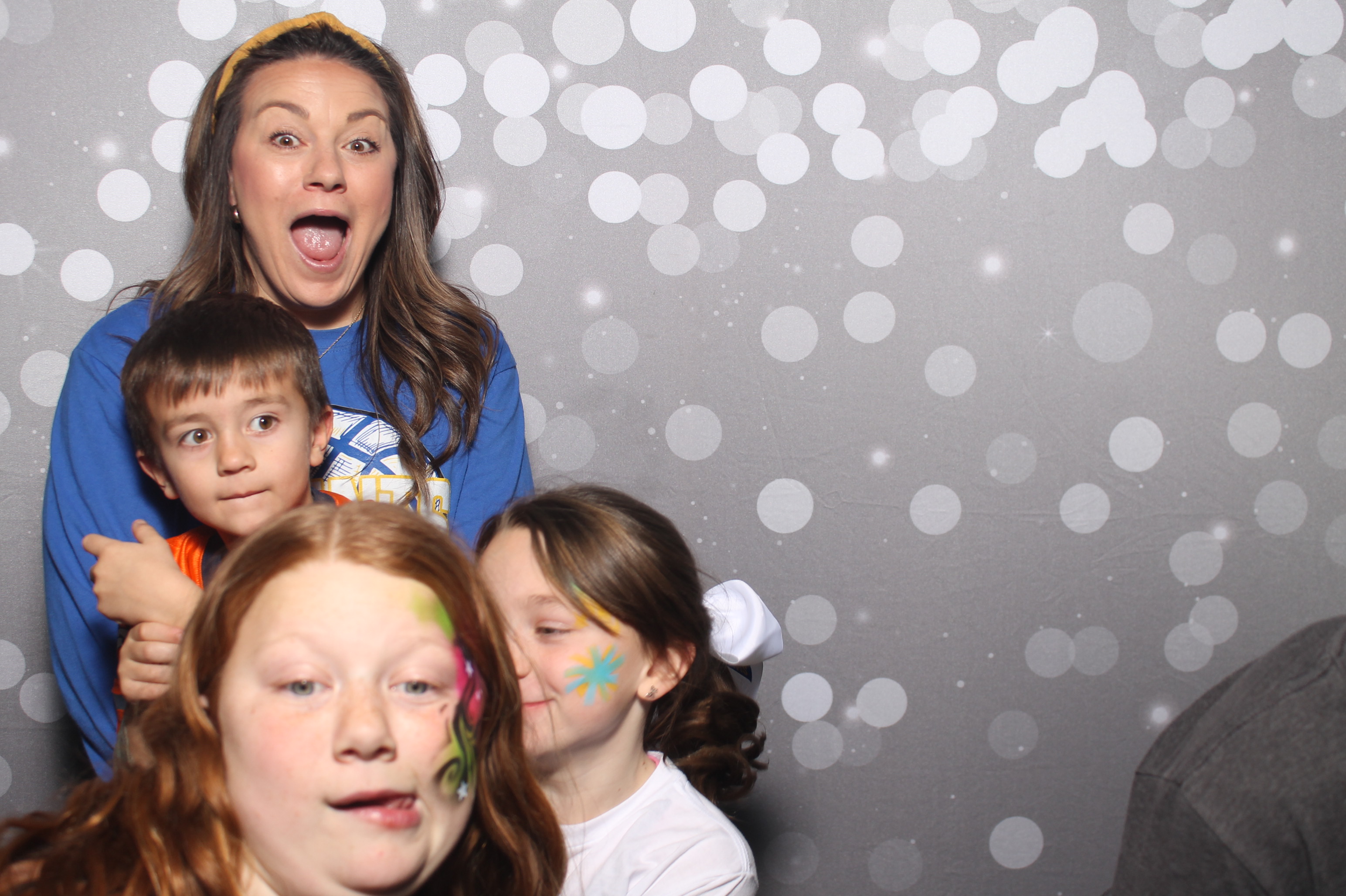 NKU Men's Basketball Kids Club | View more photos from the event at gallery.photoboothcincy.com/u/PhotoBoothCincy/NKU-Mens-Basketball-Kids-Club