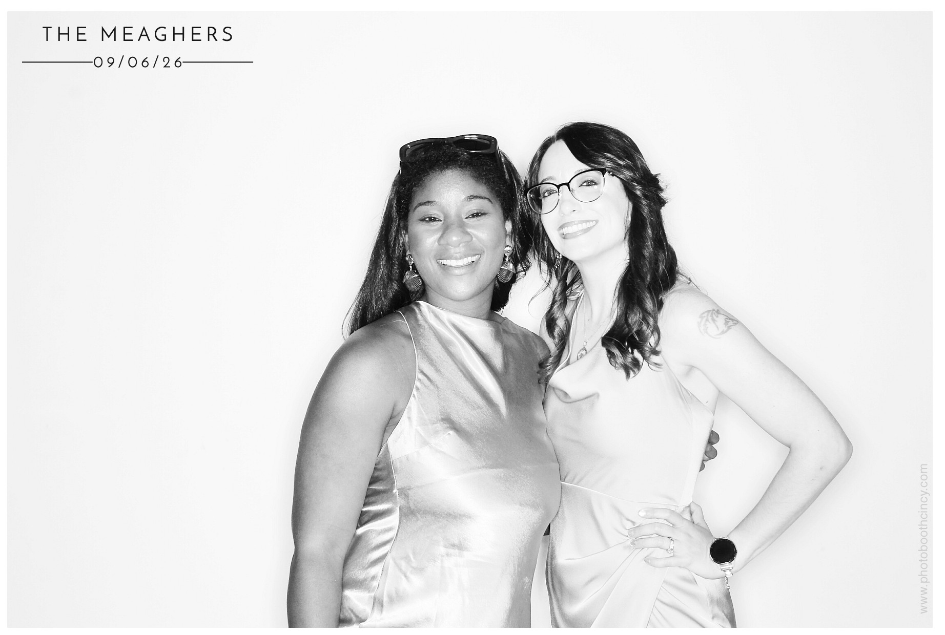 Natalie & Alex | View more photos from the event at gallery.photoboothcincy.com/u/PhotoBoothCincy/Natalie-Alex