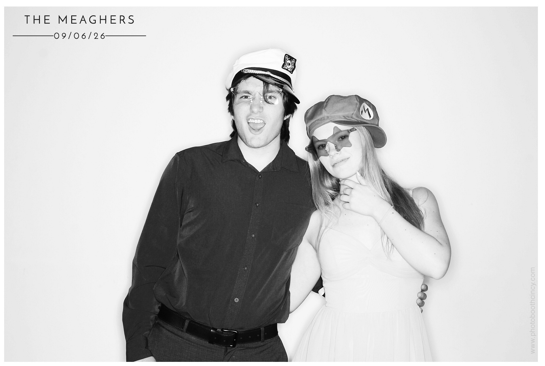 Natalie & Alex | View more photos from the event at gallery.photoboothcincy.com/u/PhotoBoothCincy/Natalie-Alex