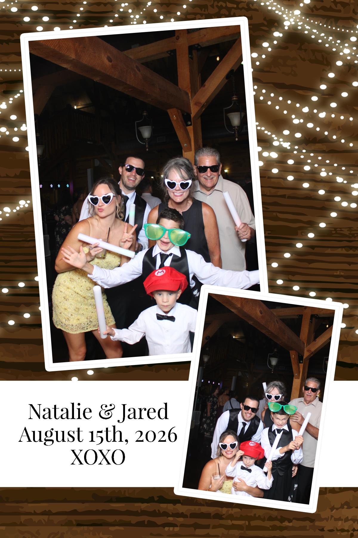 Natalie & Jared | View more photos from the event at gallery.photoboothcincy.com/u/PhotoBoothCincy/Natalie-Jared