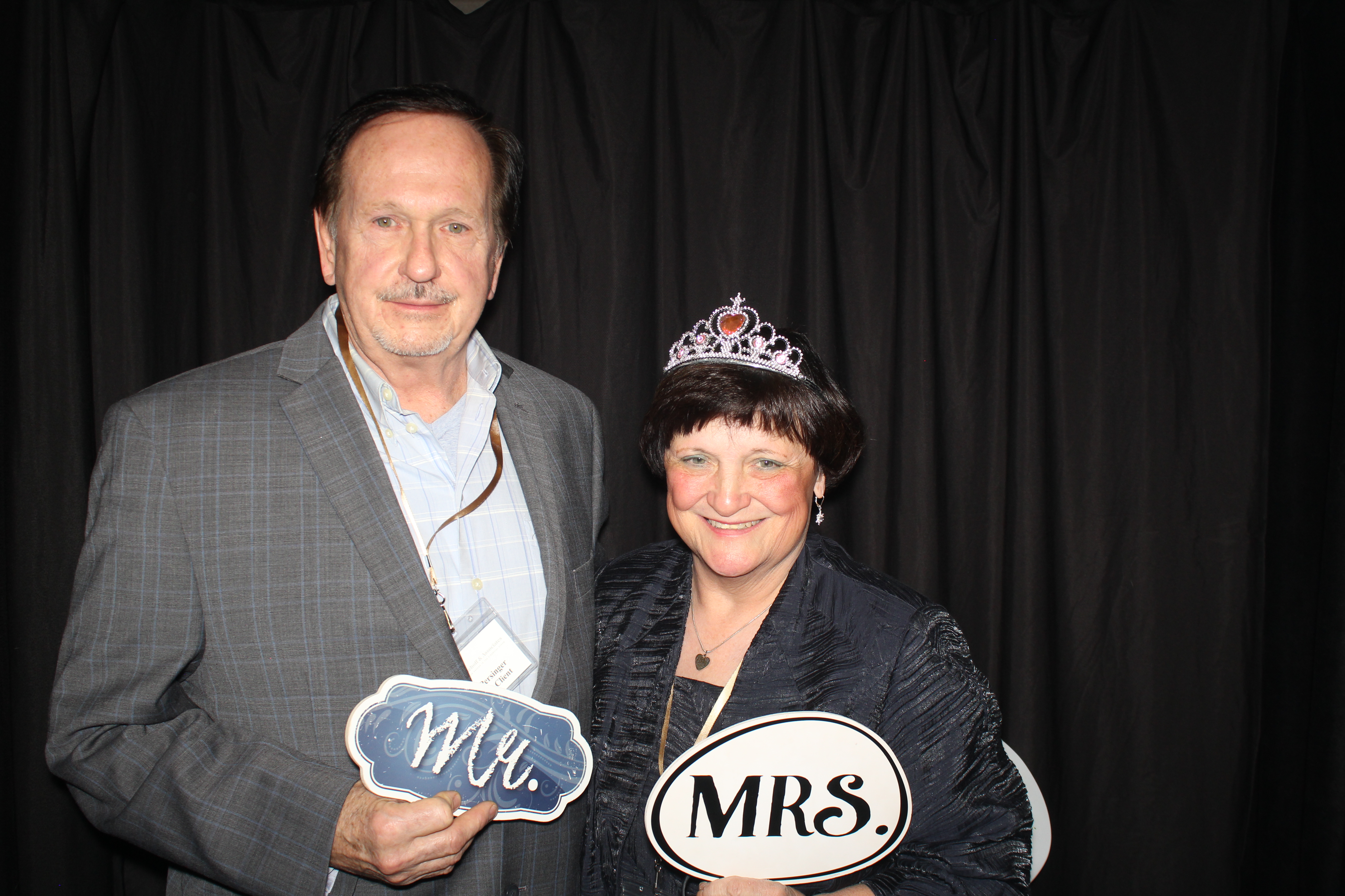 Niehoff & Associates Winter Ball | View more photos from the event at gallery.photoboothcincy.com/u/PhotoBoothCincy/Niehoff-Associates-Winter-Ball