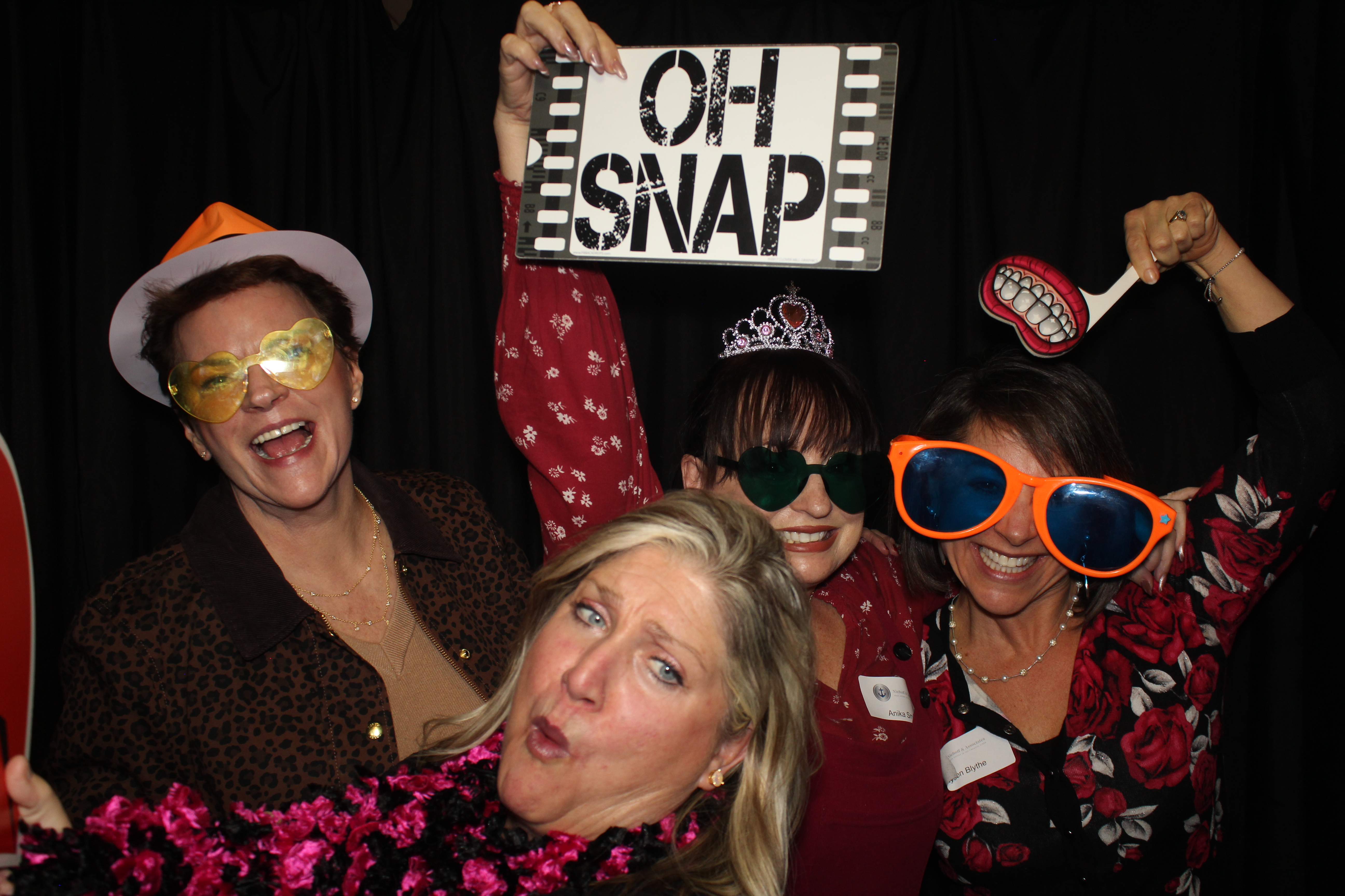 Niehoff & Associates Winter Ball | View more photos from the event at gallery.photoboothcincy.com/u/PhotoBoothCincy/Niehoff-Associates-Winter-Ball