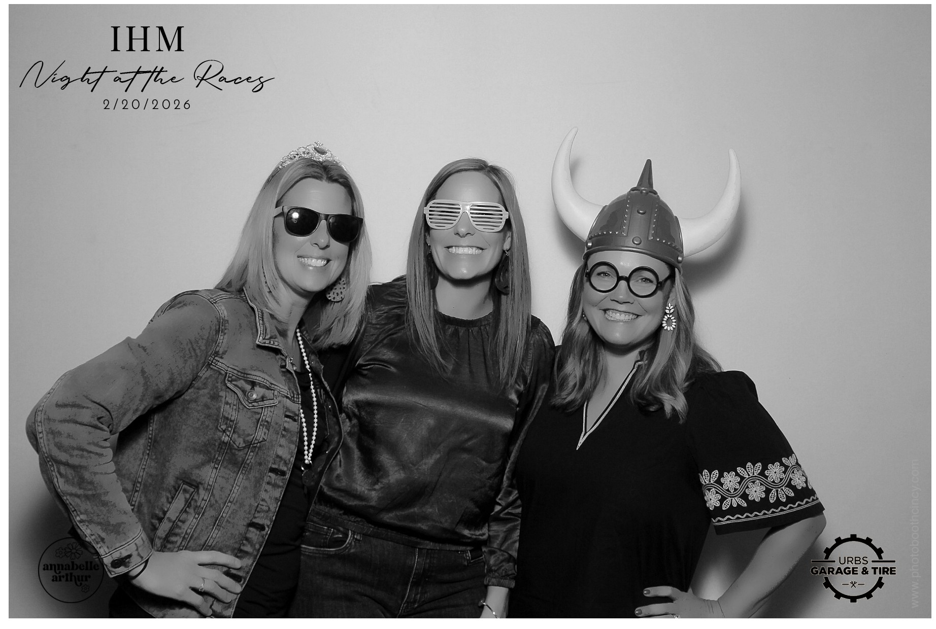 Night at the Races | View more photos from the event at gallery.photoboothcincy.com/u/PhotoBoothCincy/Night-at-the-Races