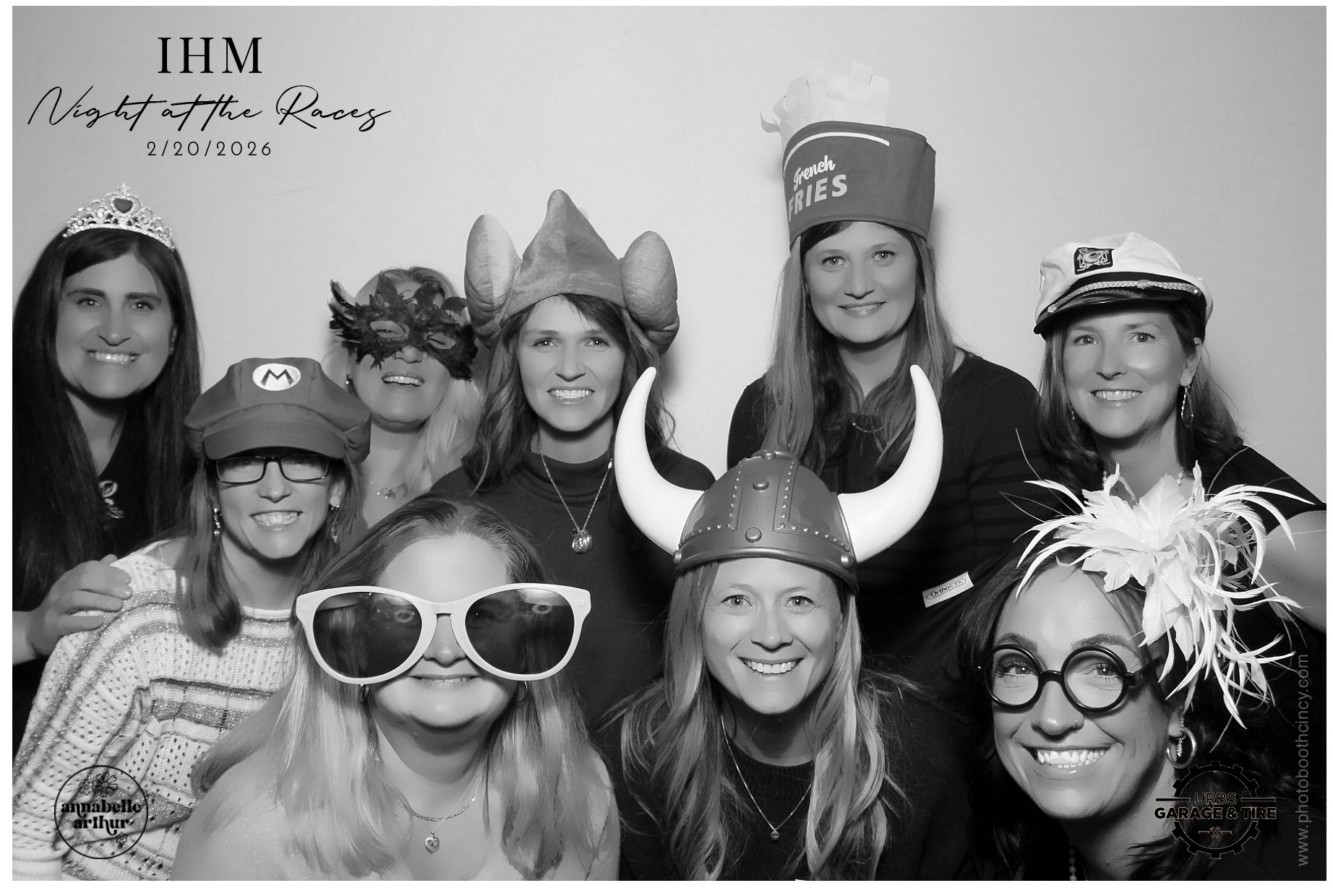 Night at the Races | View more photos from the event at gallery.photoboothcincy.com/u/PhotoBoothCincy/Night-at-the-Races