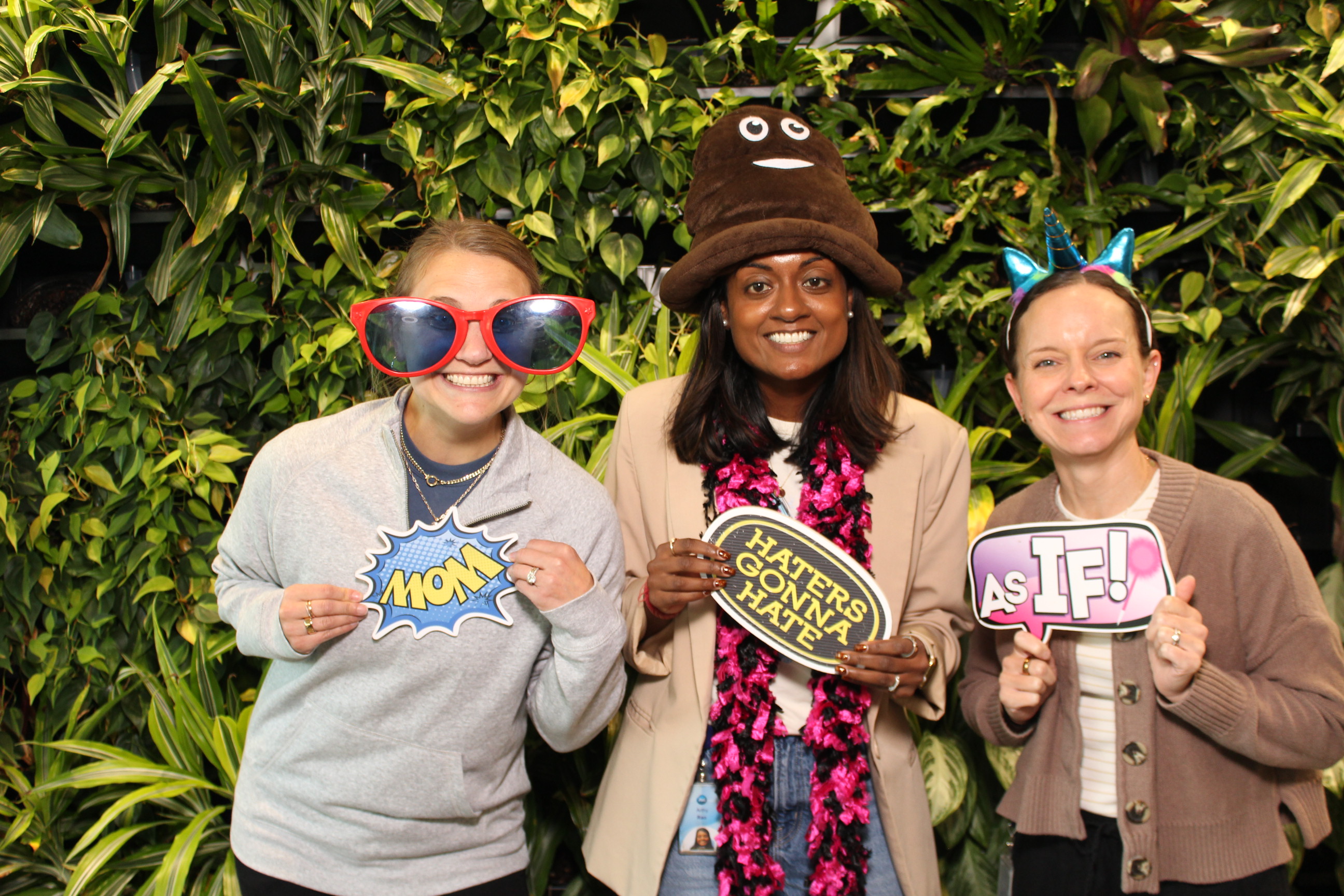 P&G Us Together | View more photos from the event at gallery.photoboothcincy.com/u/PhotoBoothCincy/PG-Us-Together
