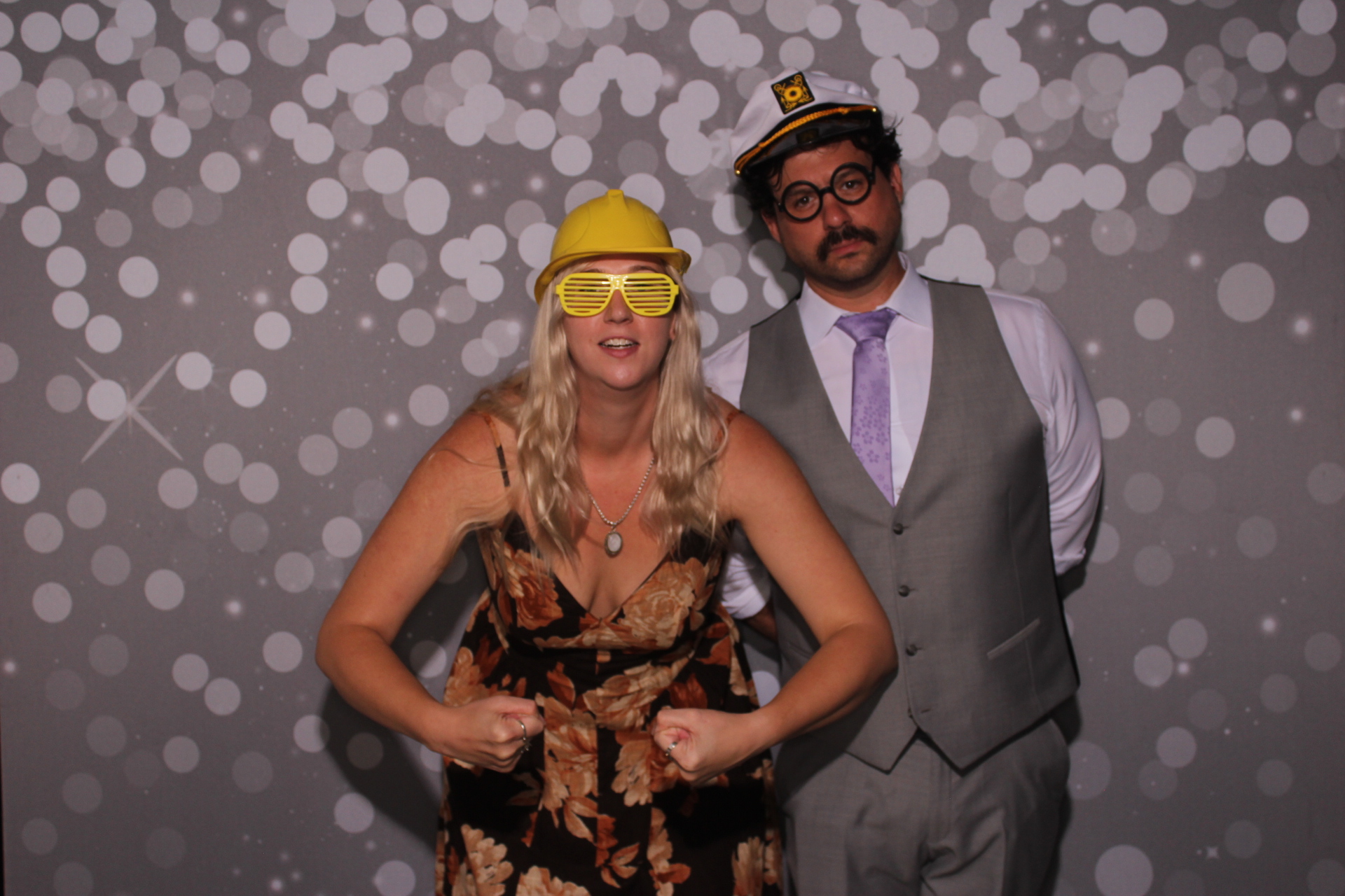 Paige & Wesley | View more photos from the event at gallery.photoboothcincy.com/u/PhotoBoothCincy/Paige-Wesley