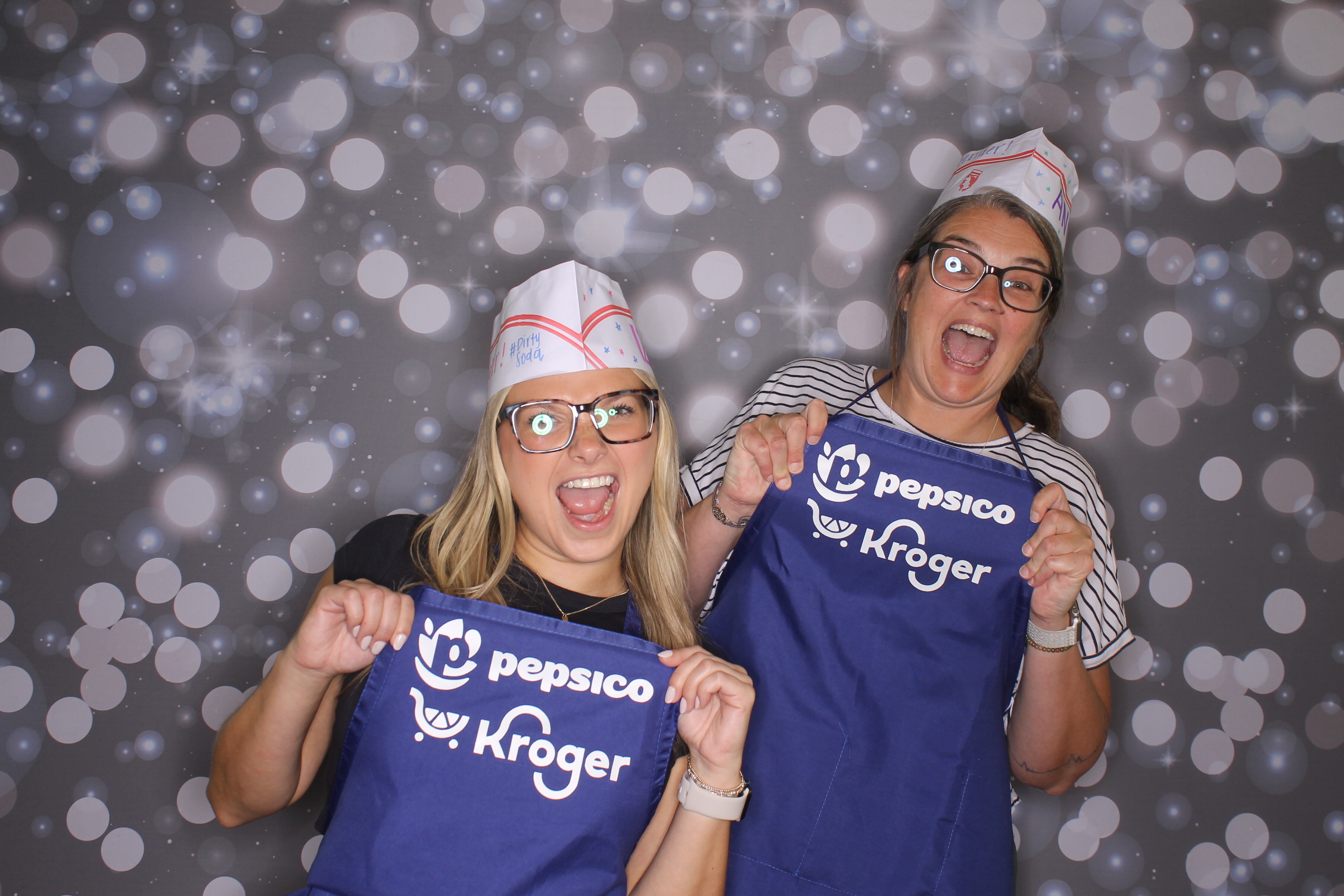 Pepsi | View more photos from the event at gallery.photoboothcincy.com/u/PhotoBoothCincy/Pepsi