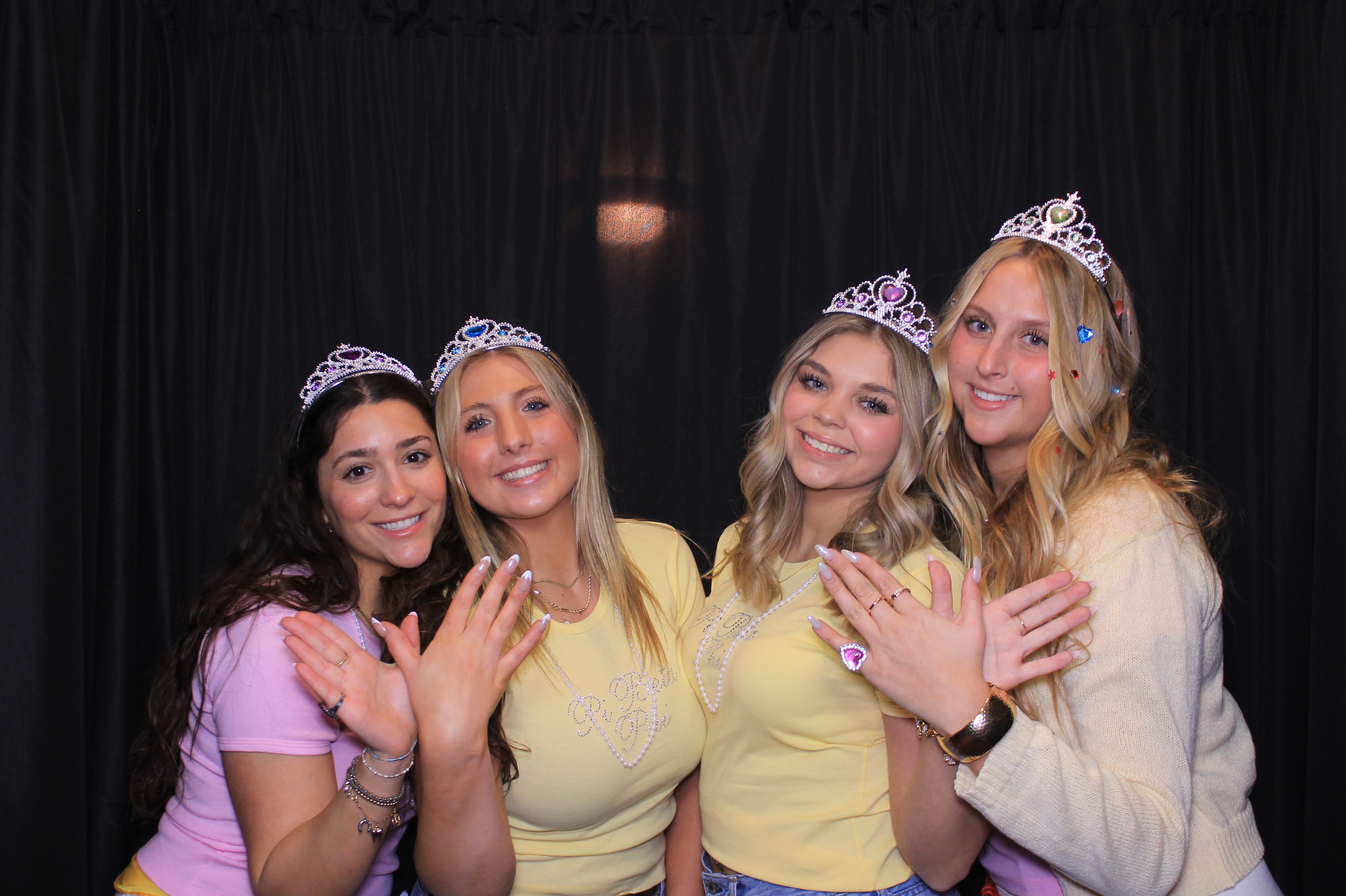 Pi Phi Bid Day | View more photos from the event at gallery.photoboothcincy.com/u/PhotoBoothCincy/Pi-Phi-Bid-Day