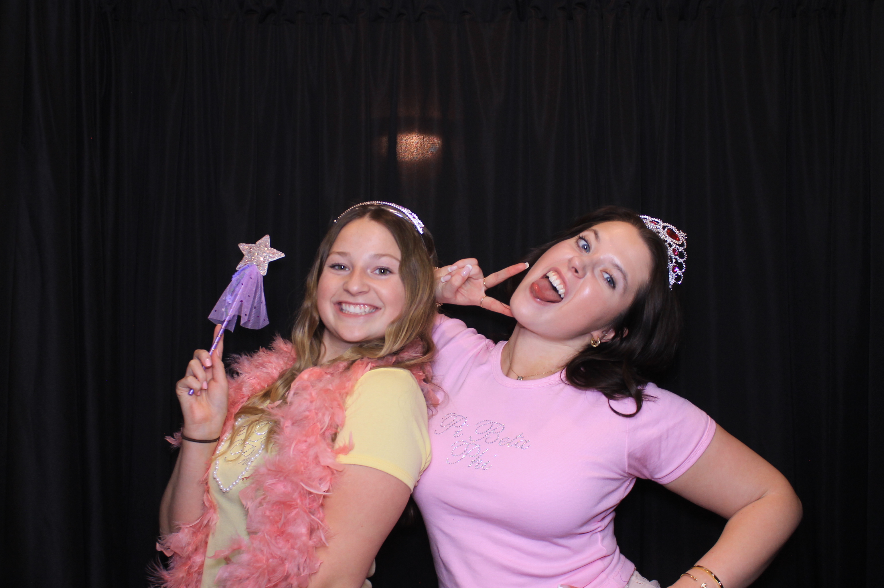 Pi Phi Bid Day | View more photos from the event at gallery.photoboothcincy.com/u/PhotoBoothCincy/Pi-Phi-Bid-Day