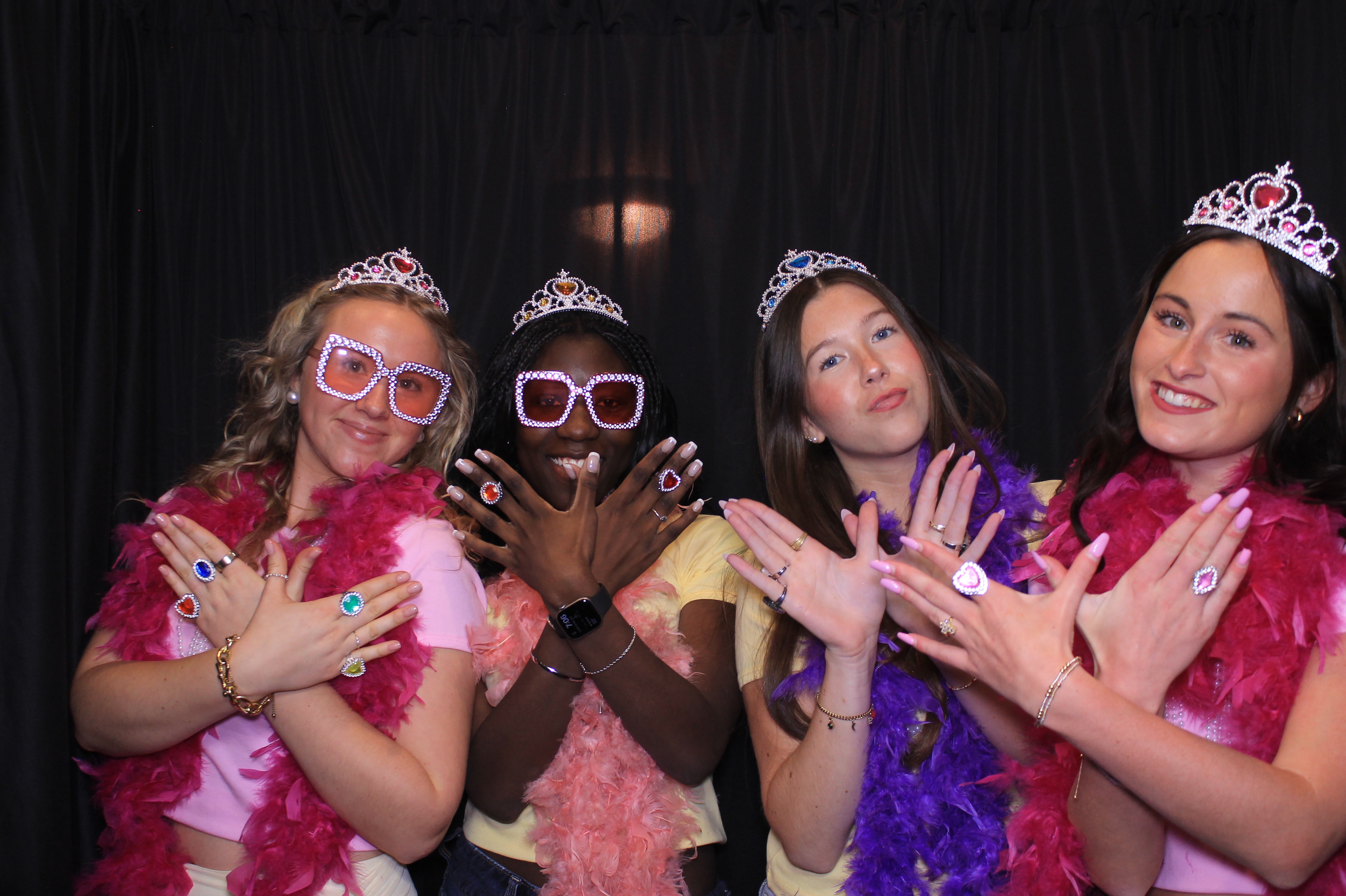 Pi Phi Bid Day | View more photos from the event at gallery.photoboothcincy.com/u/PhotoBoothCincy/Pi-Phi-Bid-Day