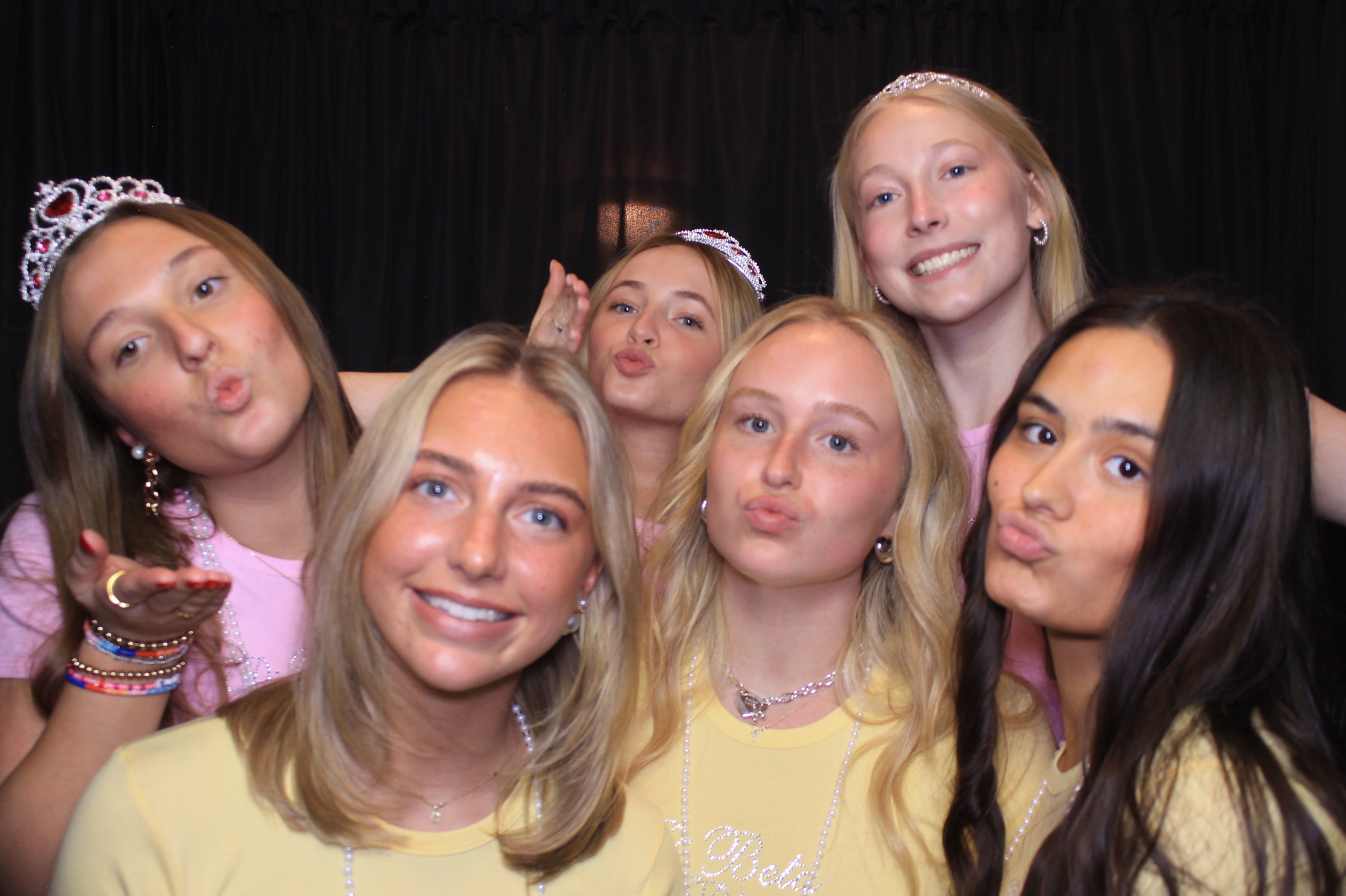 Pi Phi Bid Day | View more photos from the event at gallery.photoboothcincy.com/u/PhotoBoothCincy/Pi-Phi-Bid-Day