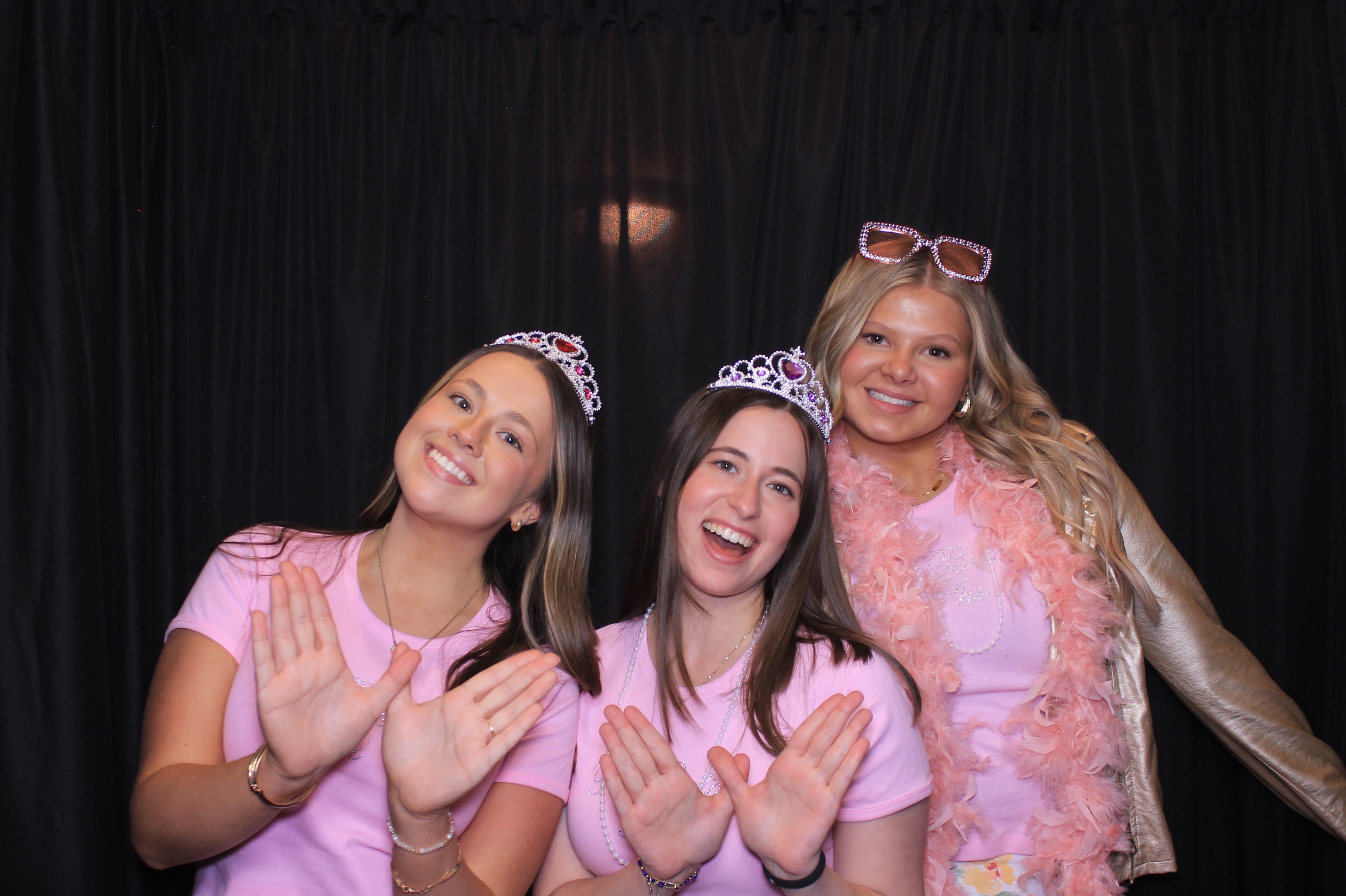 Pi Phi Bid Day | View more photos from the event at gallery.photoboothcincy.com/u/PhotoBoothCincy/Pi-Phi-Bid-Day
