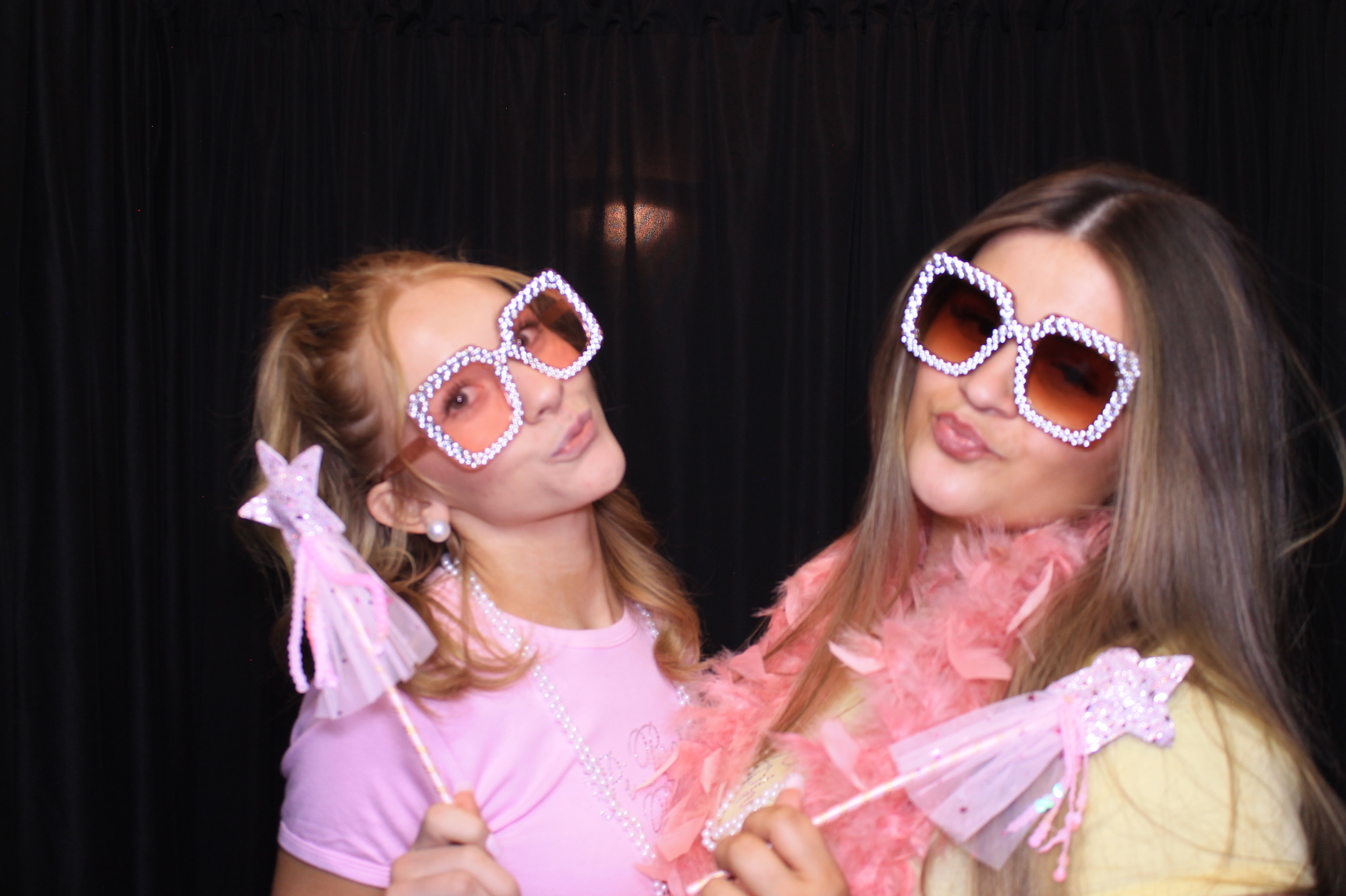 Pi Phi Bid Day | View more photos from the event at gallery.photoboothcincy.com/u/PhotoBoothCincy/Pi-Phi-Bid-Day