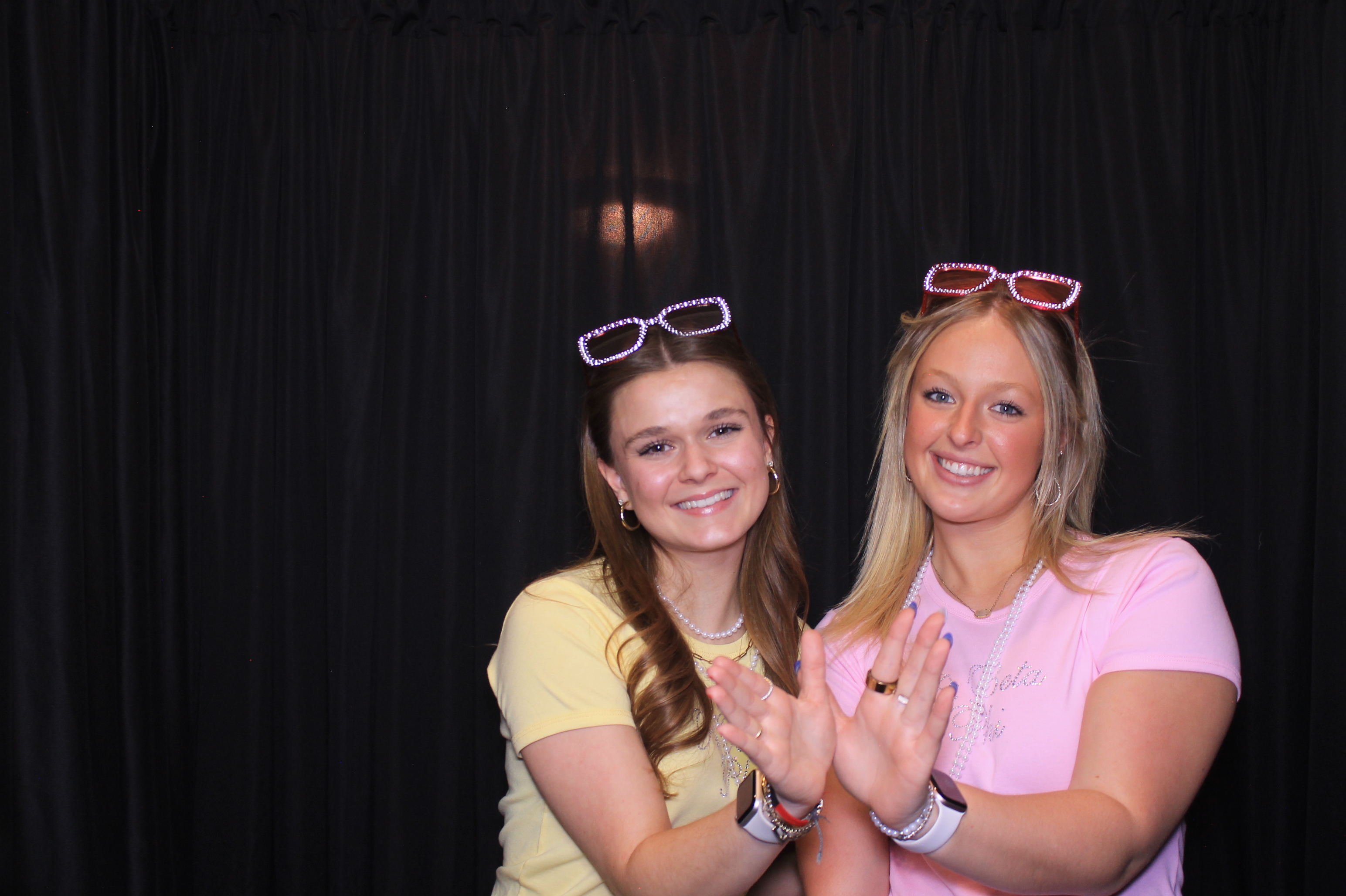 Pi Phi Bid Day | View more photos from the event at gallery.photoboothcincy.com/u/PhotoBoothCincy/Pi-Phi-Bid-Day