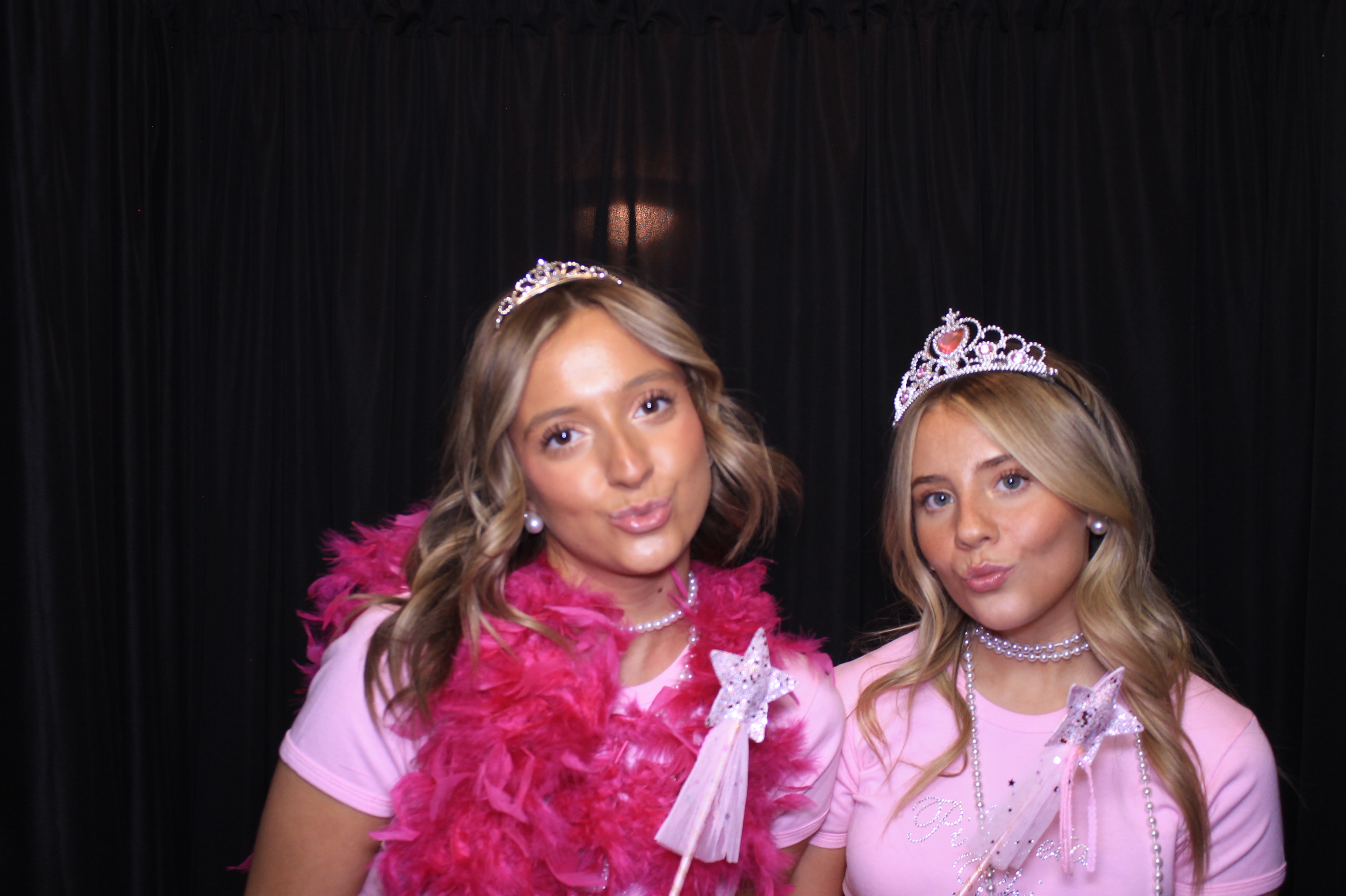 Pi Phi Bid Day | View more photos from the event at gallery.photoboothcincy.com/u/PhotoBoothCincy/Pi-Phi-Bid-Day