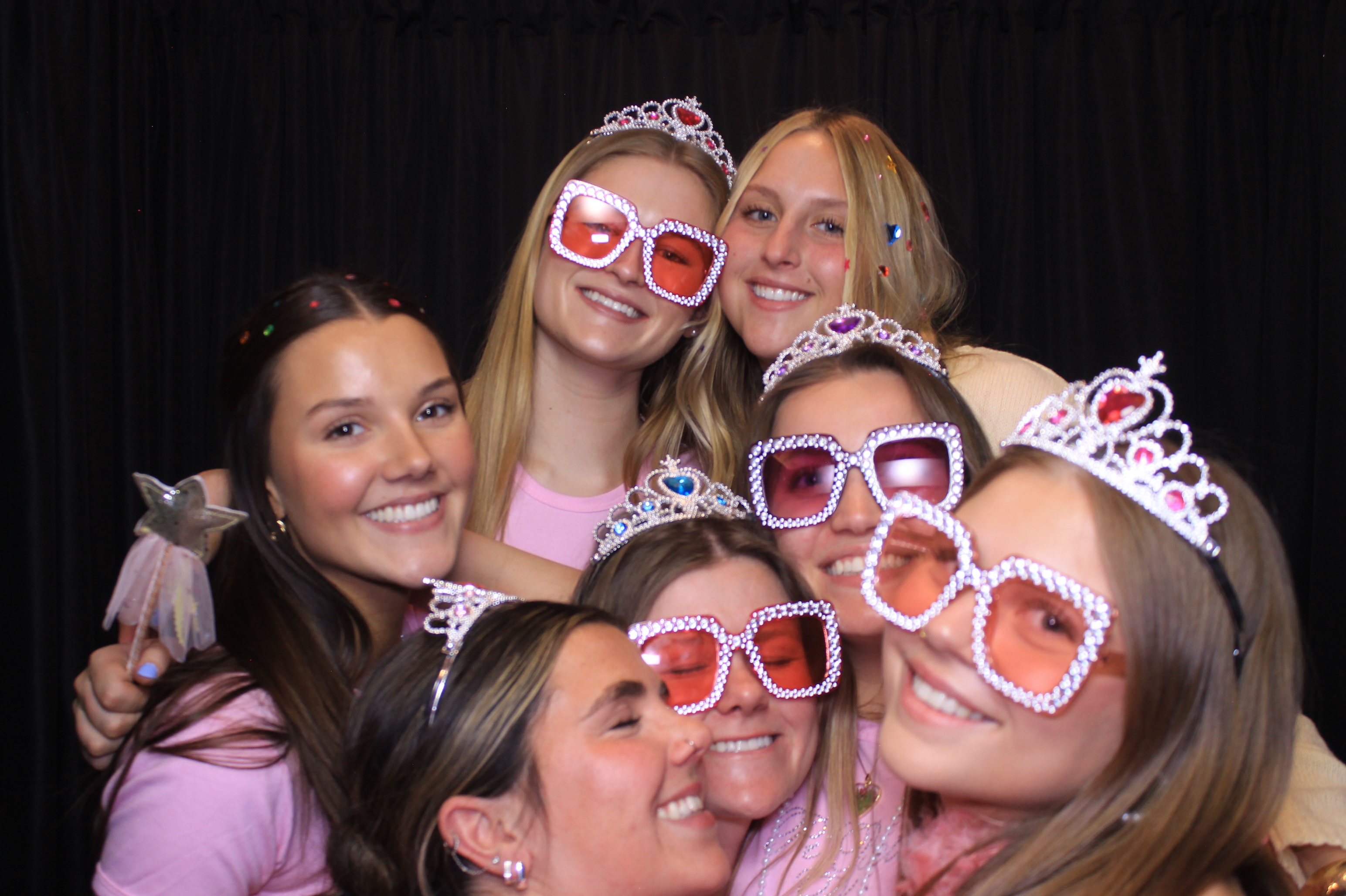 Pi Phi Bid Day | View more photos from the event at gallery.photoboothcincy.com/u/PhotoBoothCincy/Pi-Phi-Bid-Day