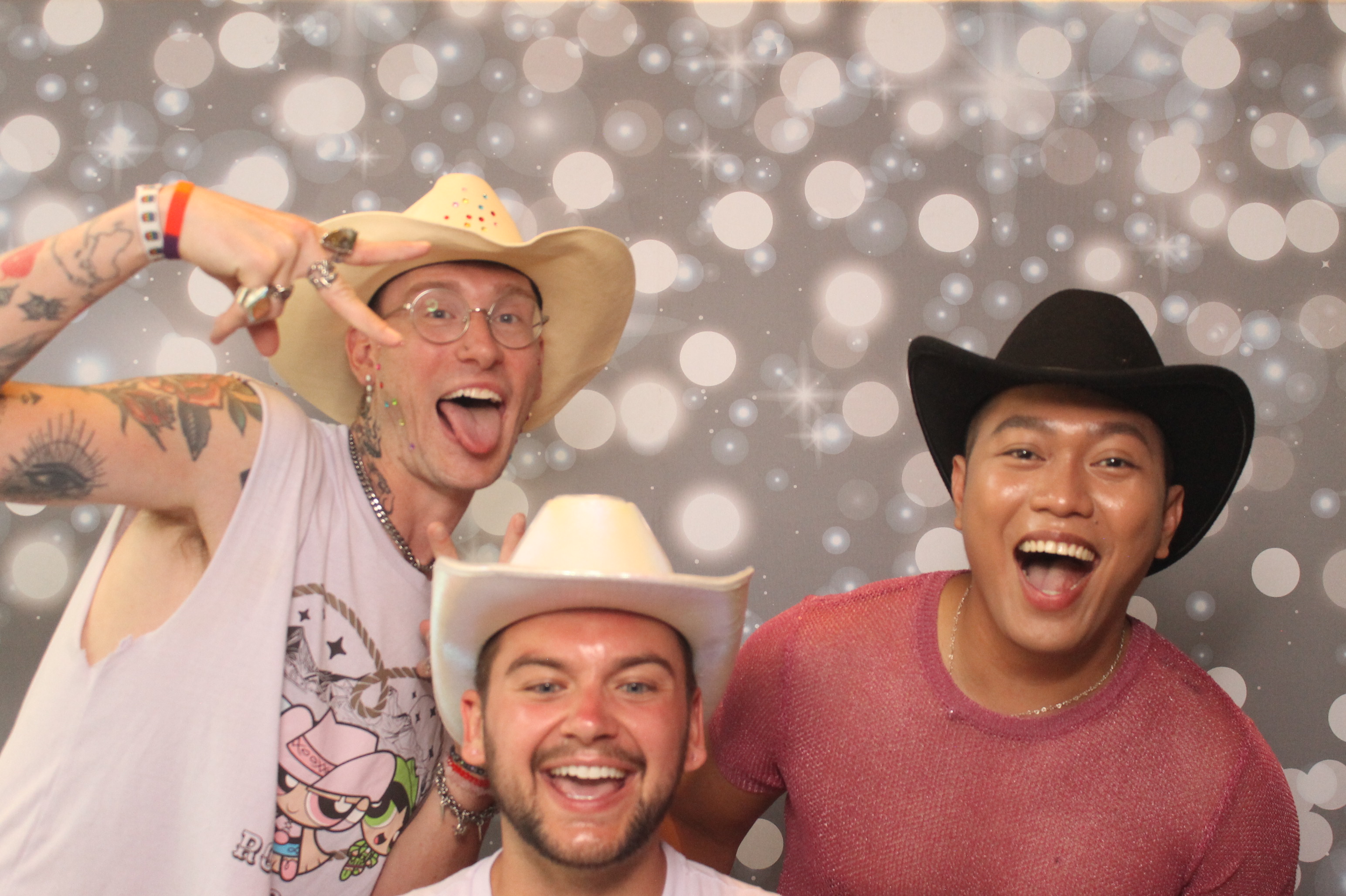 Pride | View more photos from the event at gallery.photoboothcincy.com/u/PhotoBoothCincy/Pride