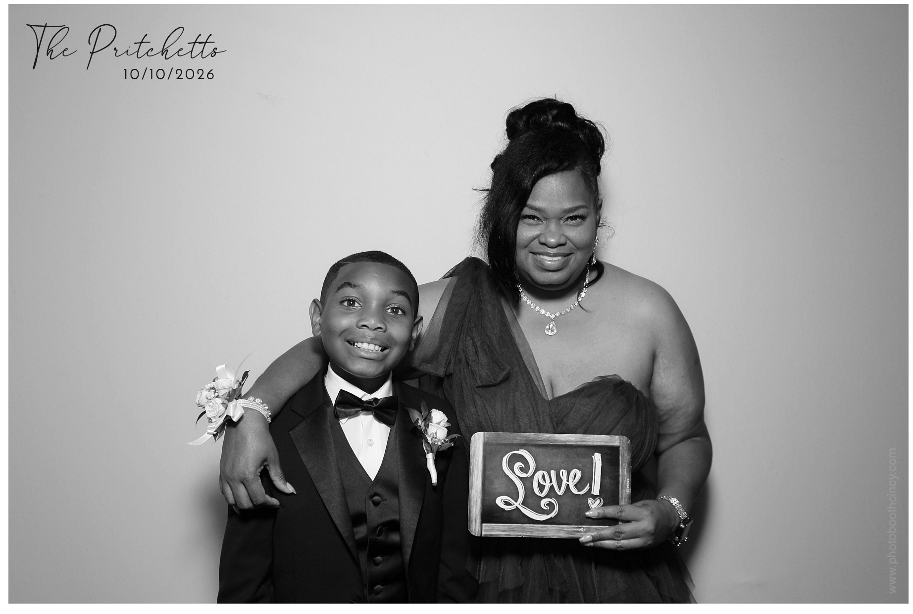 Pritchett Wedding | View more photos from the event at gallery.photoboothcincy.com/u/PhotoBoothCincy/Pritchett-Wedding