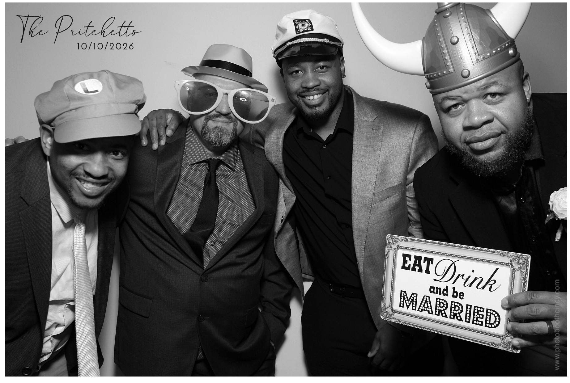 Pritchett Wedding | View more photos from the event at gallery.photoboothcincy.com/u/PhotoBoothCincy/Pritchett-Wedding