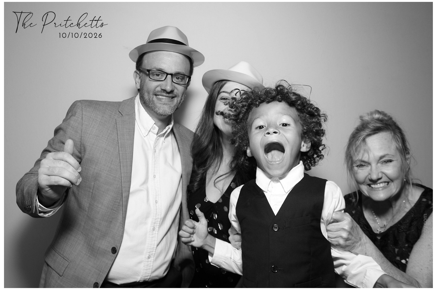 Pritchett Wedding | View more photos from the event at gallery.photoboothcincy.com/u/PhotoBoothCincy/Pritchett-Wedding