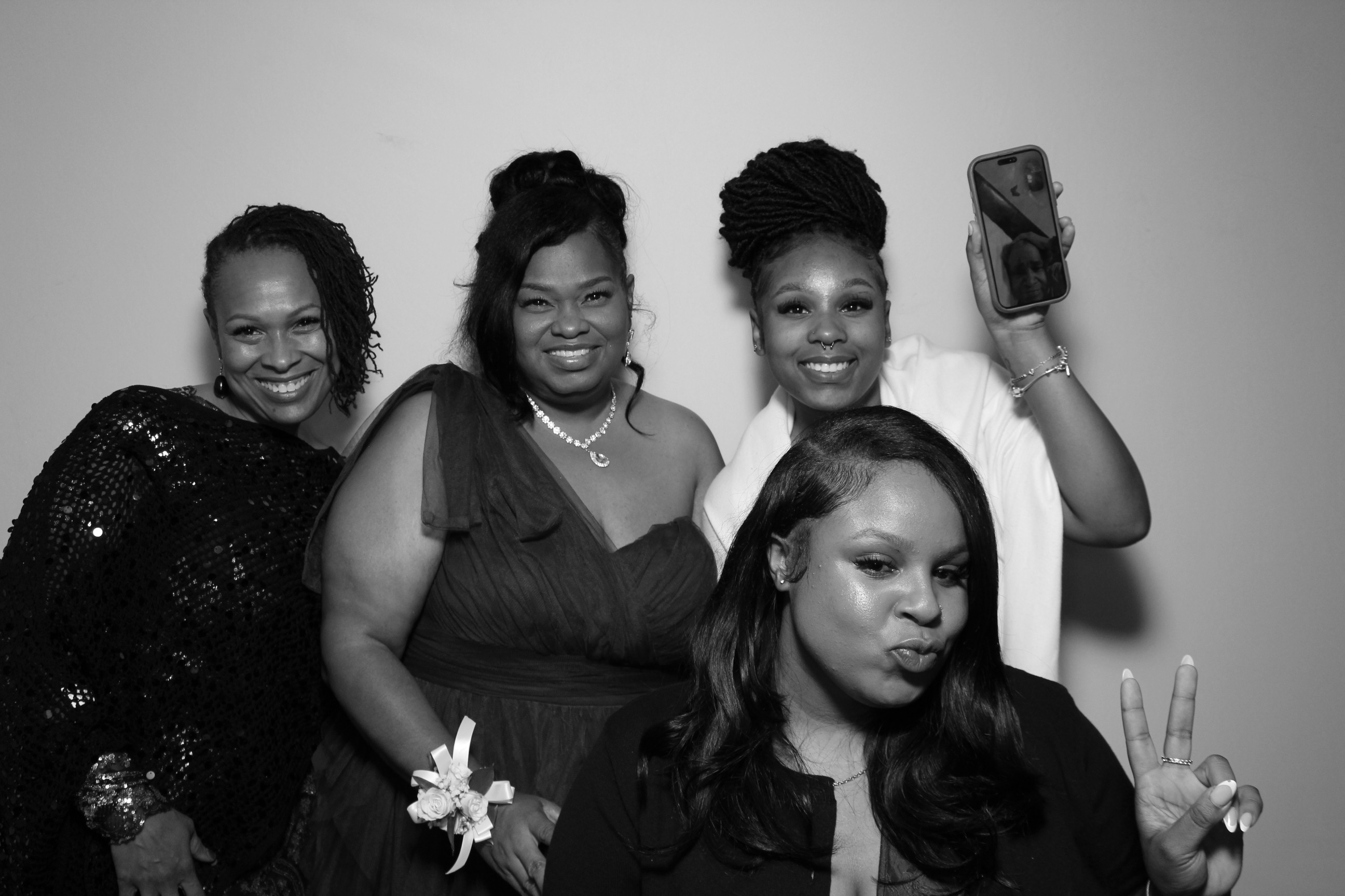 Pritchett Wedding | View more photos from the event at gallery.photoboothcincy.com/u/PhotoBoothCincy/Pritchett-Wedding