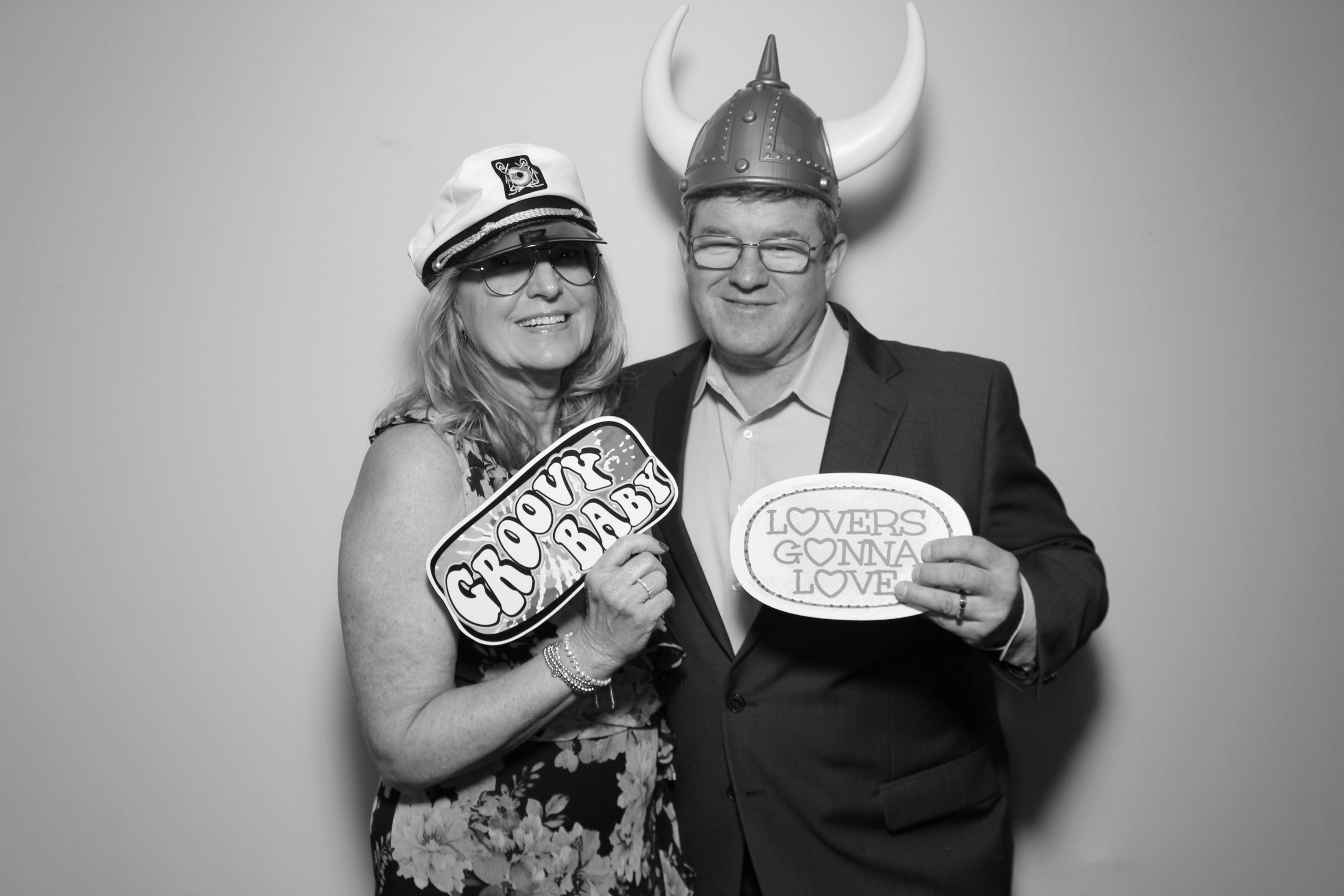 Pritchett Wedding | View more photos from the event at gallery.photoboothcincy.com/u/PhotoBoothCincy/Pritchett-Wedding