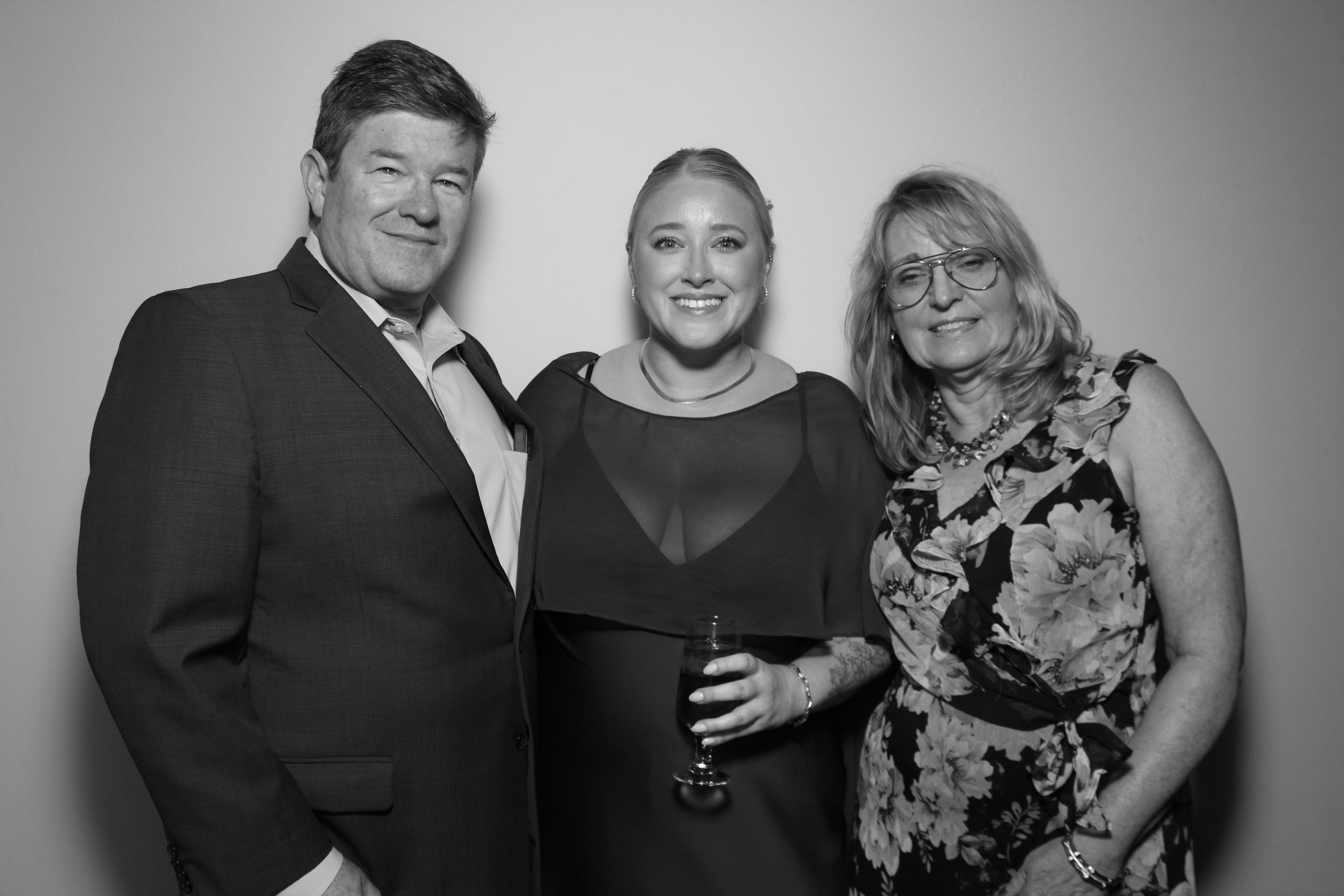 Pritchett Wedding | View more photos from the event at gallery.photoboothcincy.com/u/PhotoBoothCincy/Pritchett-Wedding