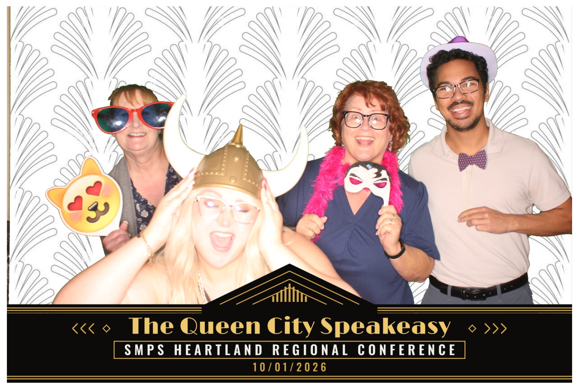 Queen City Speakeasy | View more photos from the event at gallery.photoboothcincy.com/u/PhotoBoothCincy/Queen-City-Speakeasy