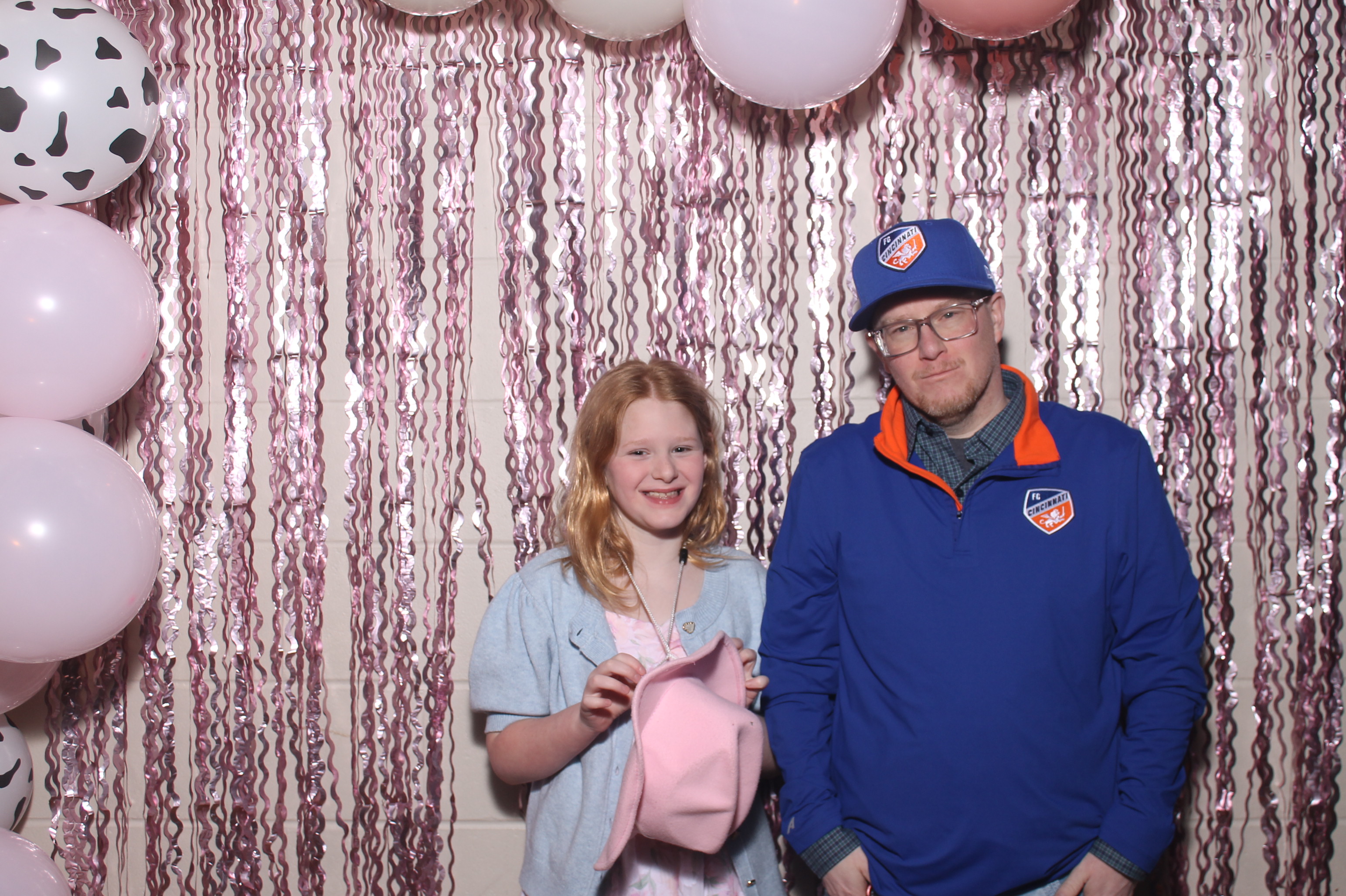 Queen of Peace Father Daughter Dance | View more photos from the event at gallery.photoboothcincy.com/u/PhotoBoothCincy/Queen-of-Peace-Father-Daughter-Dance